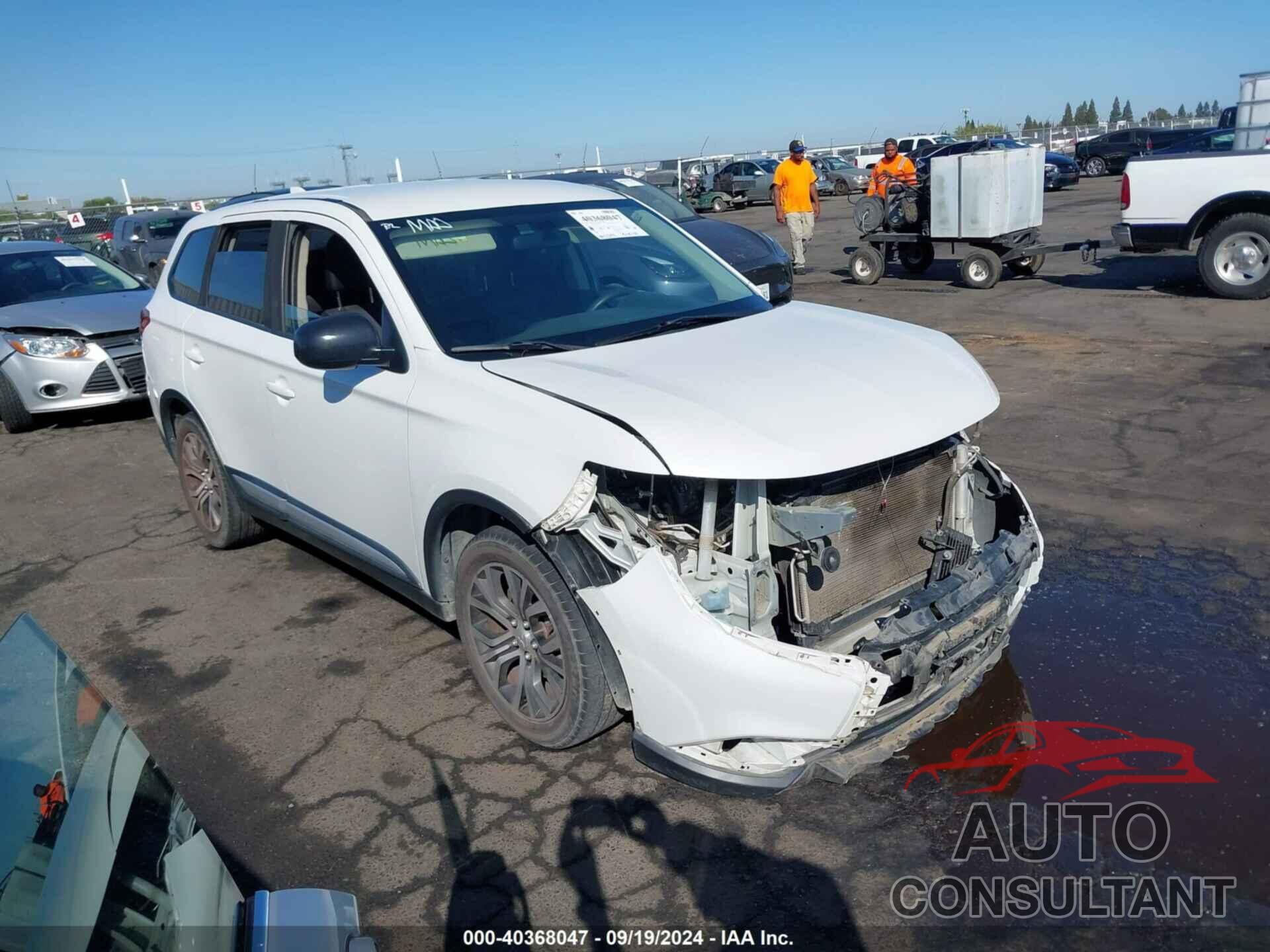 MITSUBISHI OUTLANDER 2018 - JA4AD2A3XJZ053731