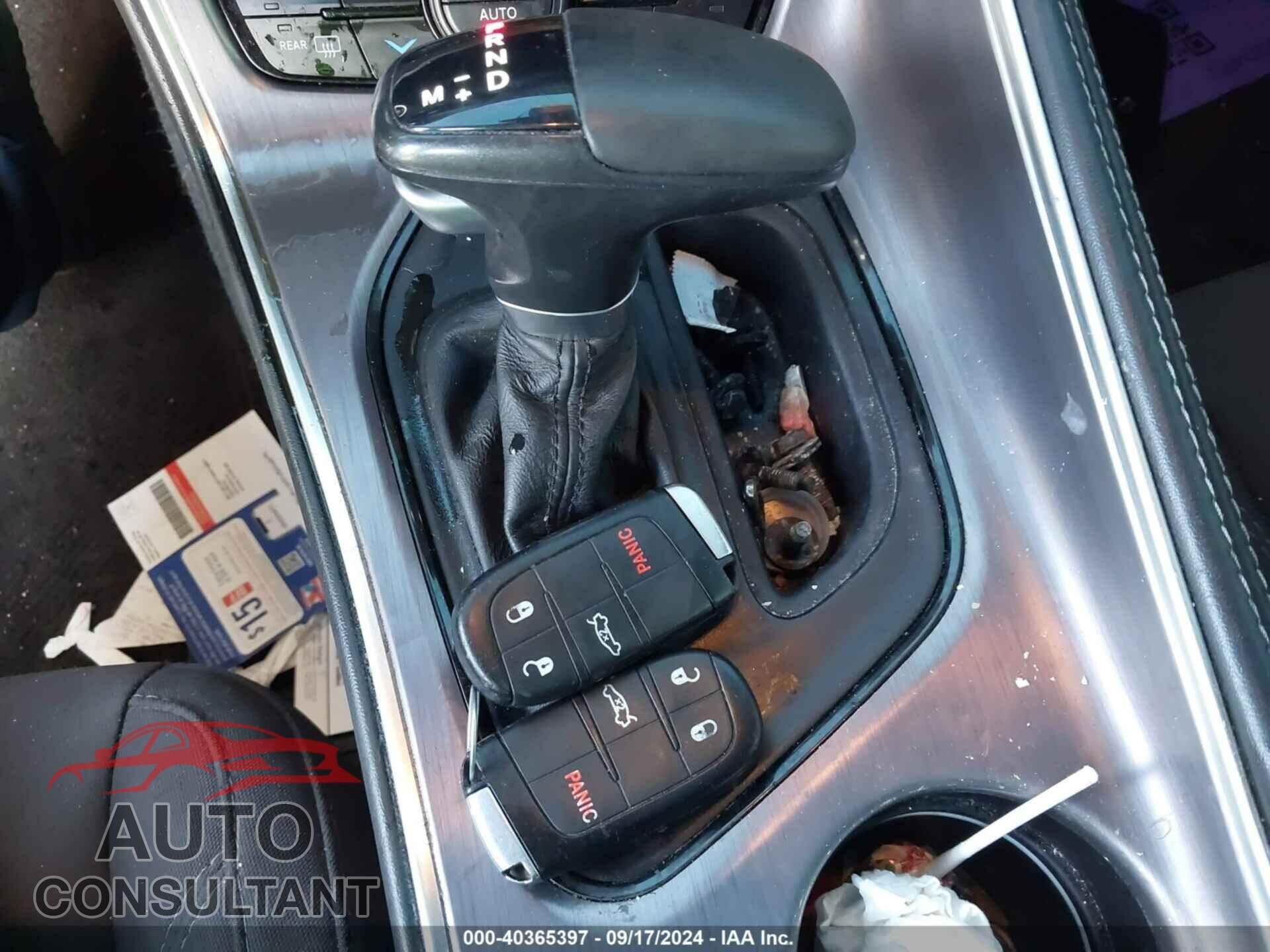 DODGE CHALLENGER 2017 - 2C3CDZAG2HH658643