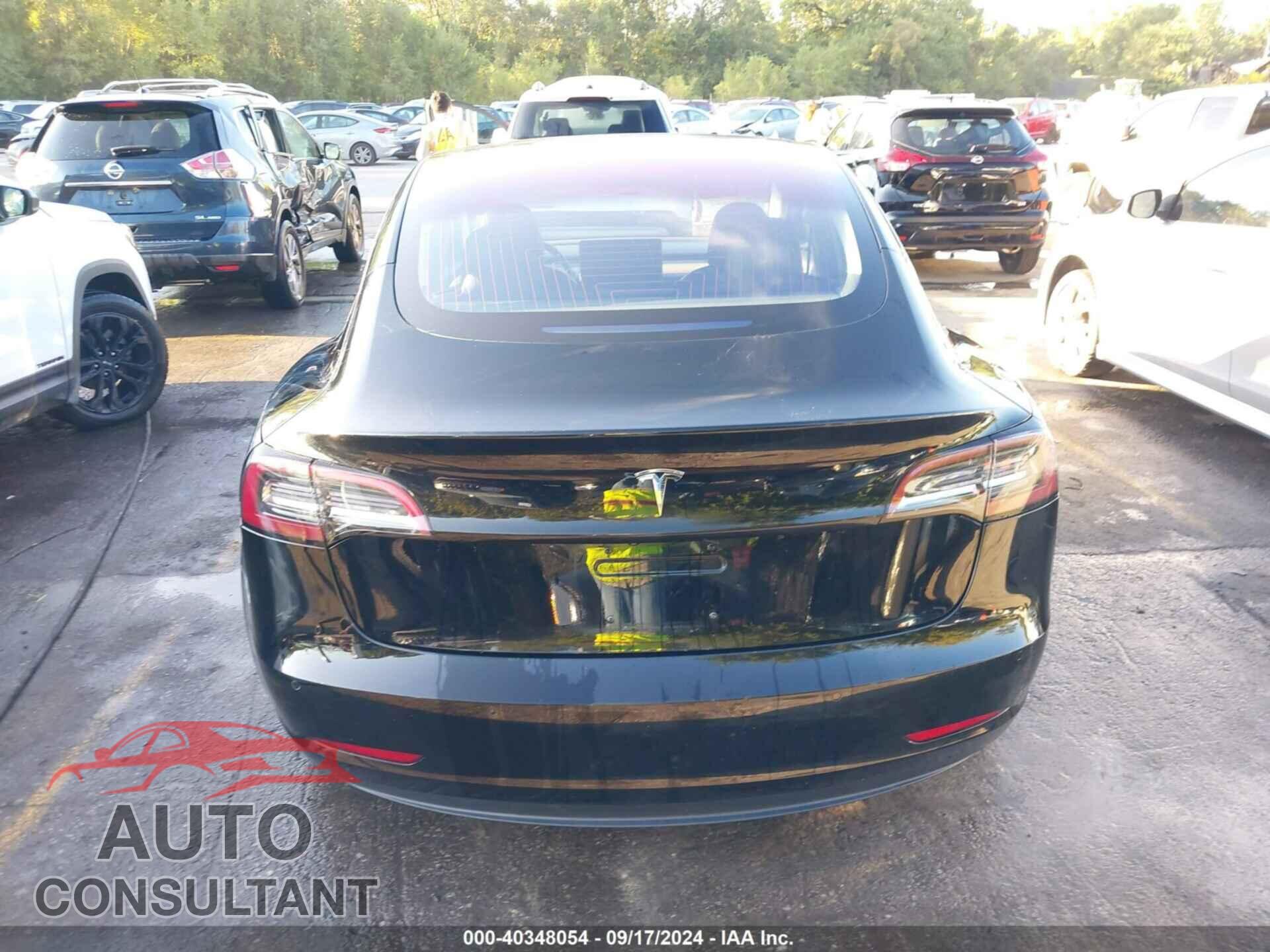 TESLA MODEL 3 2018 - 5YJ3E1EA9JF020823
