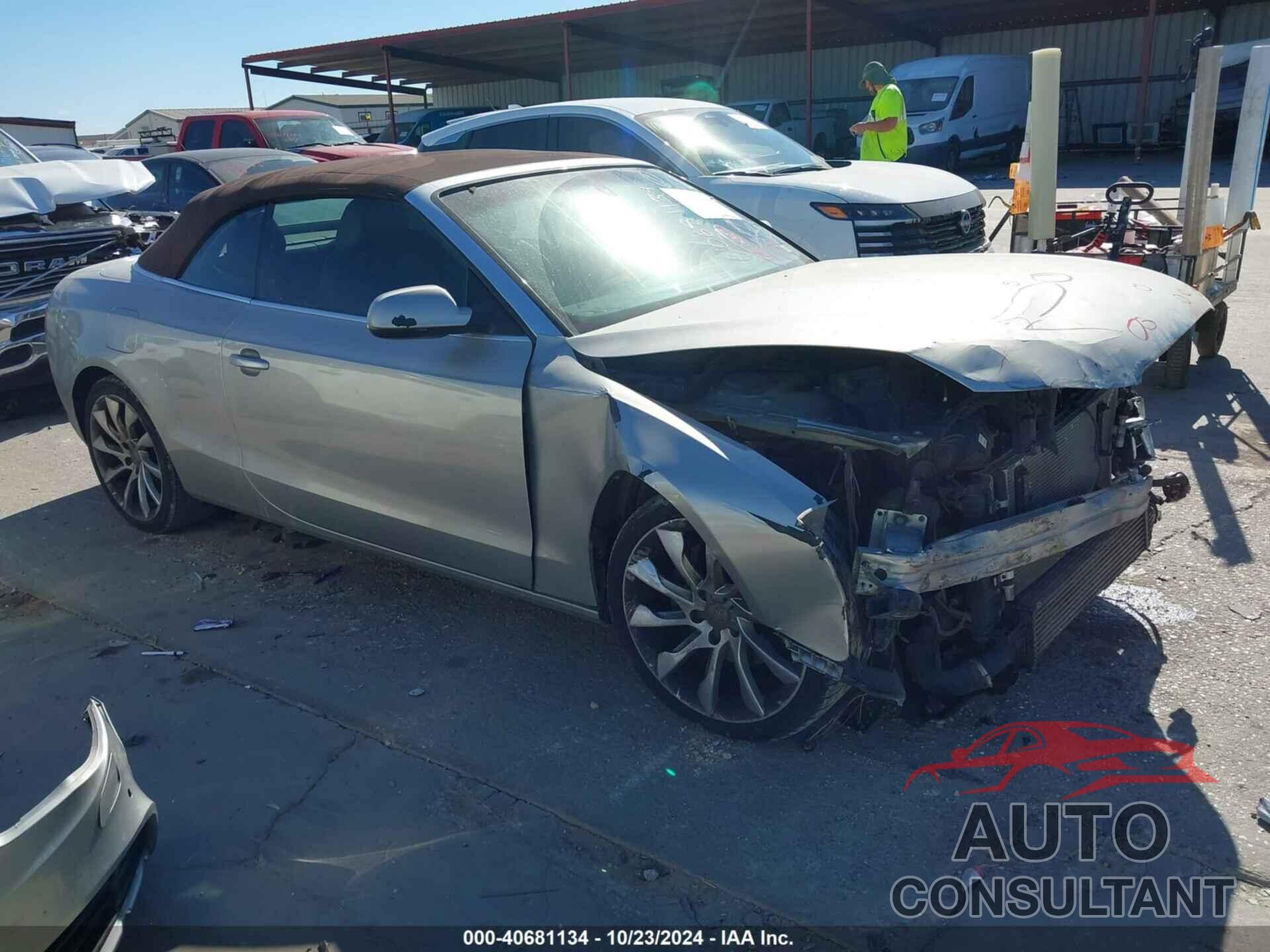 AUDI A5 2014 - WAUJFAFH1EN002174