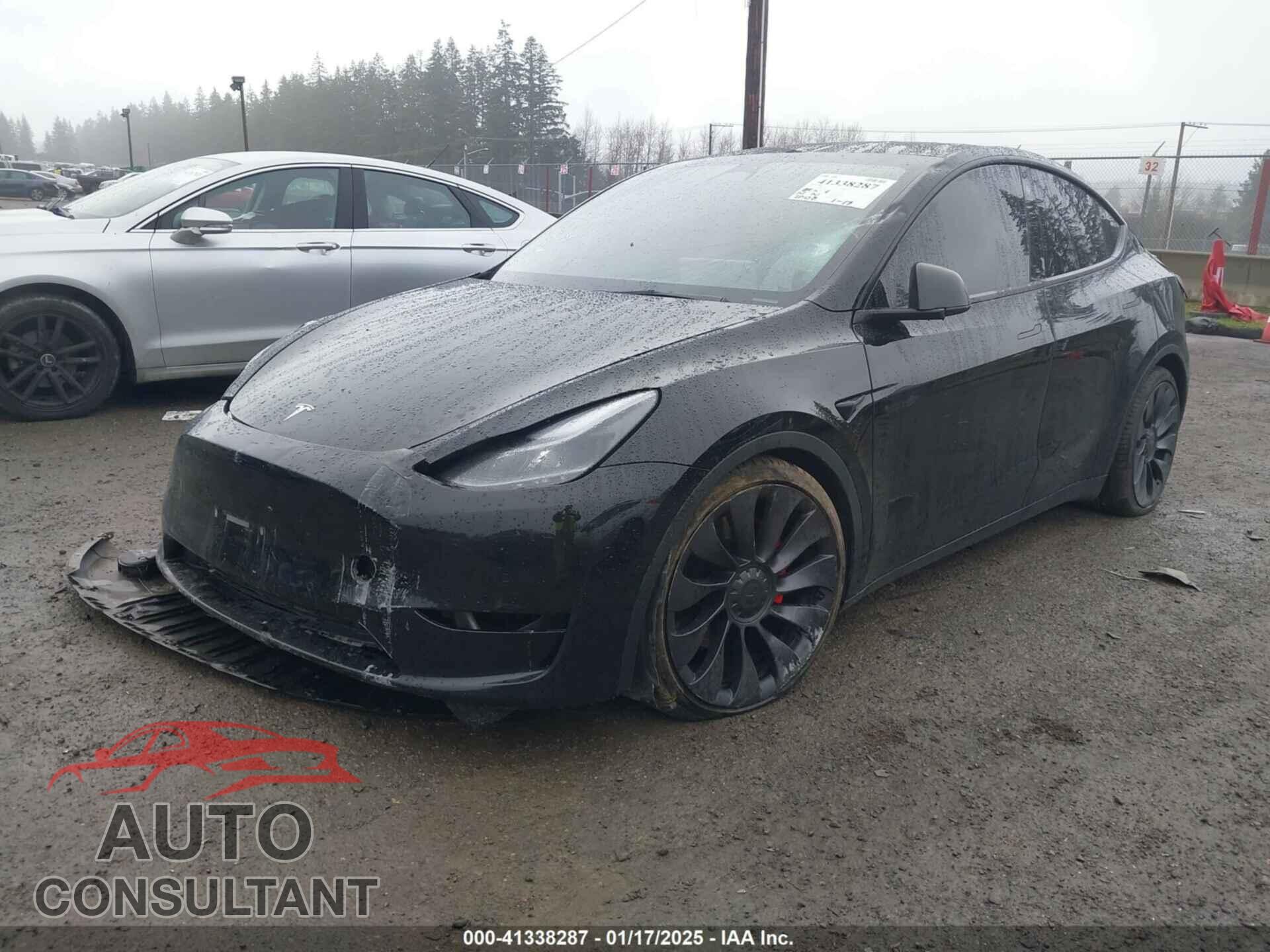 TESLA MODEL Y 2021 - 5YJYGDEF2MF215938