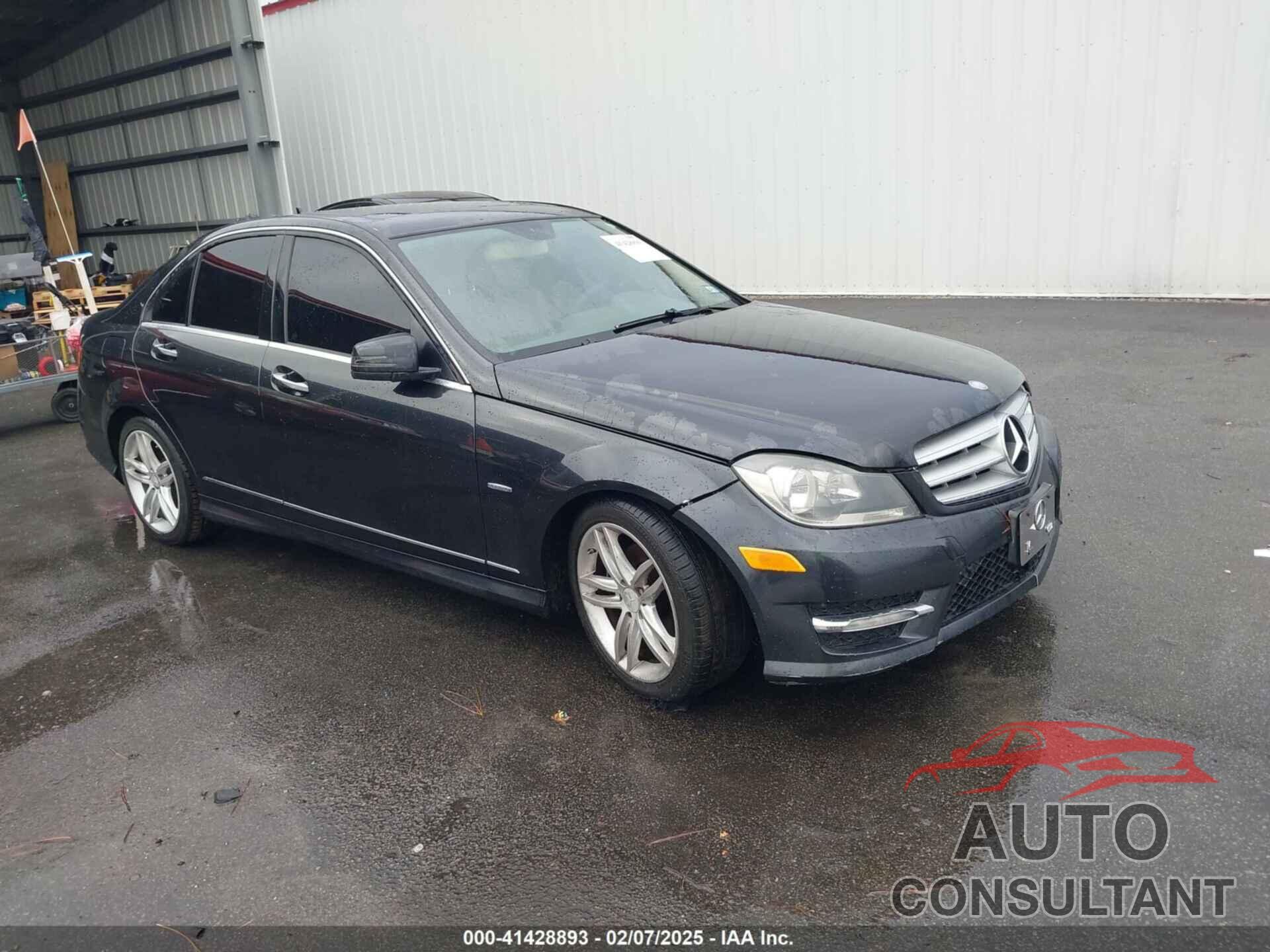 MERCEDES-BENZ C 250 2012 - WDDGF4HB5CR217057