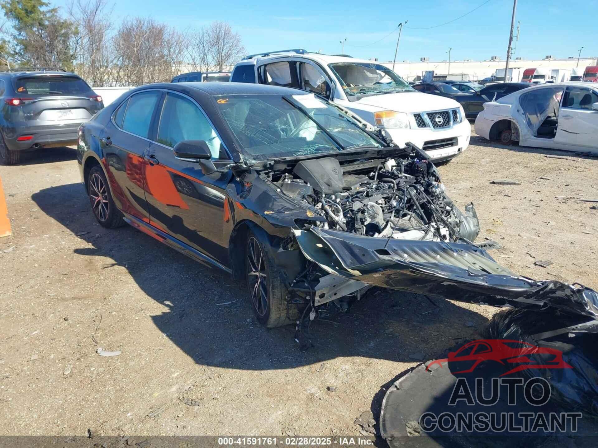 TOYOTA CAMRY 2023 - 4T1G11AK0PU747923