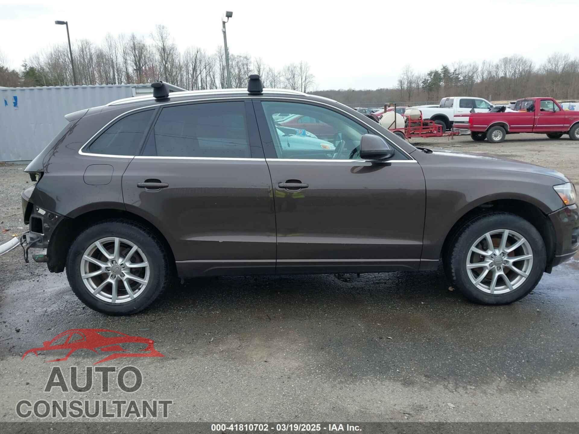 AUDI Q5 2011 - WA1LFAFP0BA011237