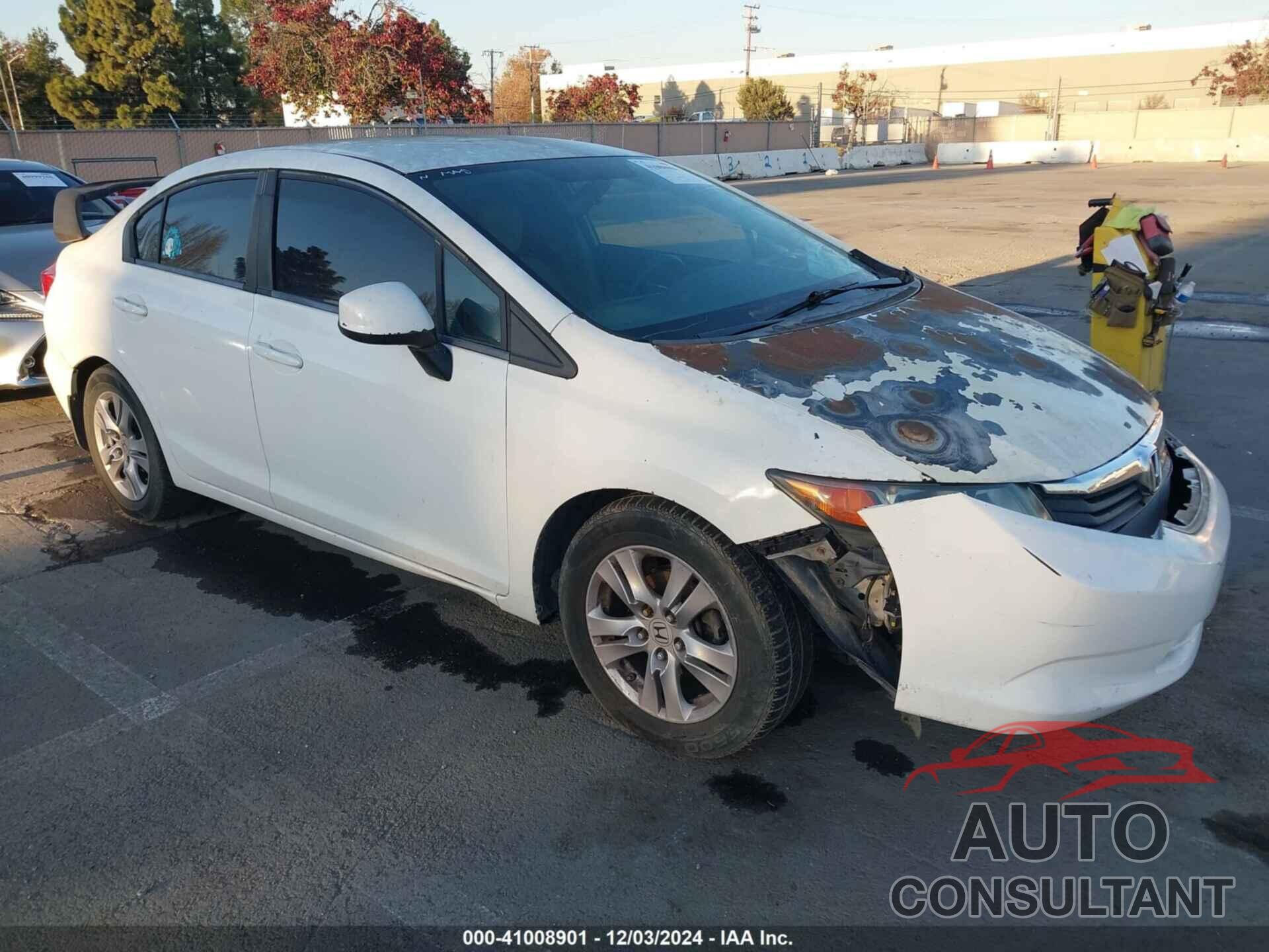 HONDA CIVIC 2012 - 2HGFB2F52CH576757