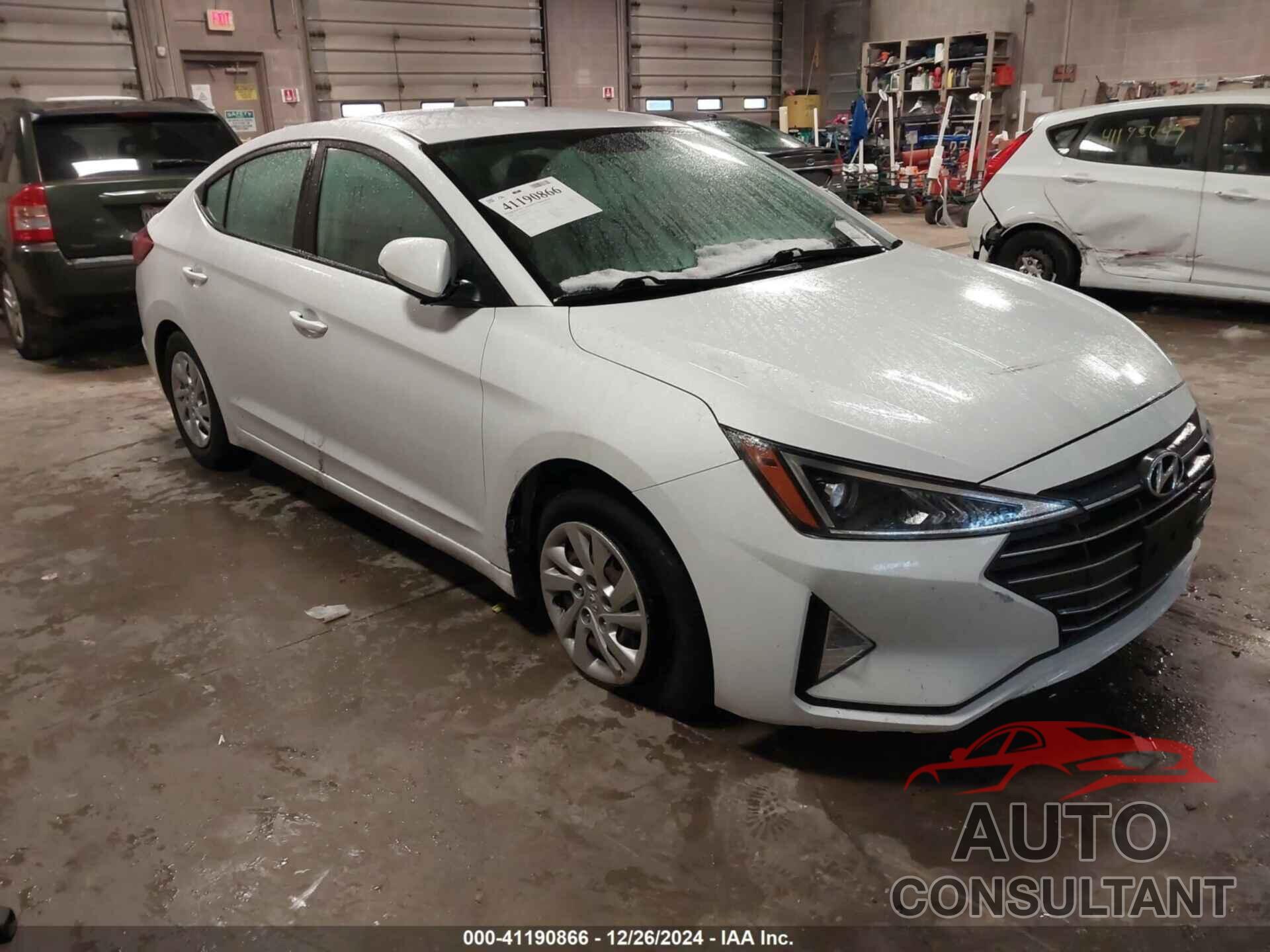 HYUNDAI ELANTRA 2019 - 5NPD74LF6KH423997