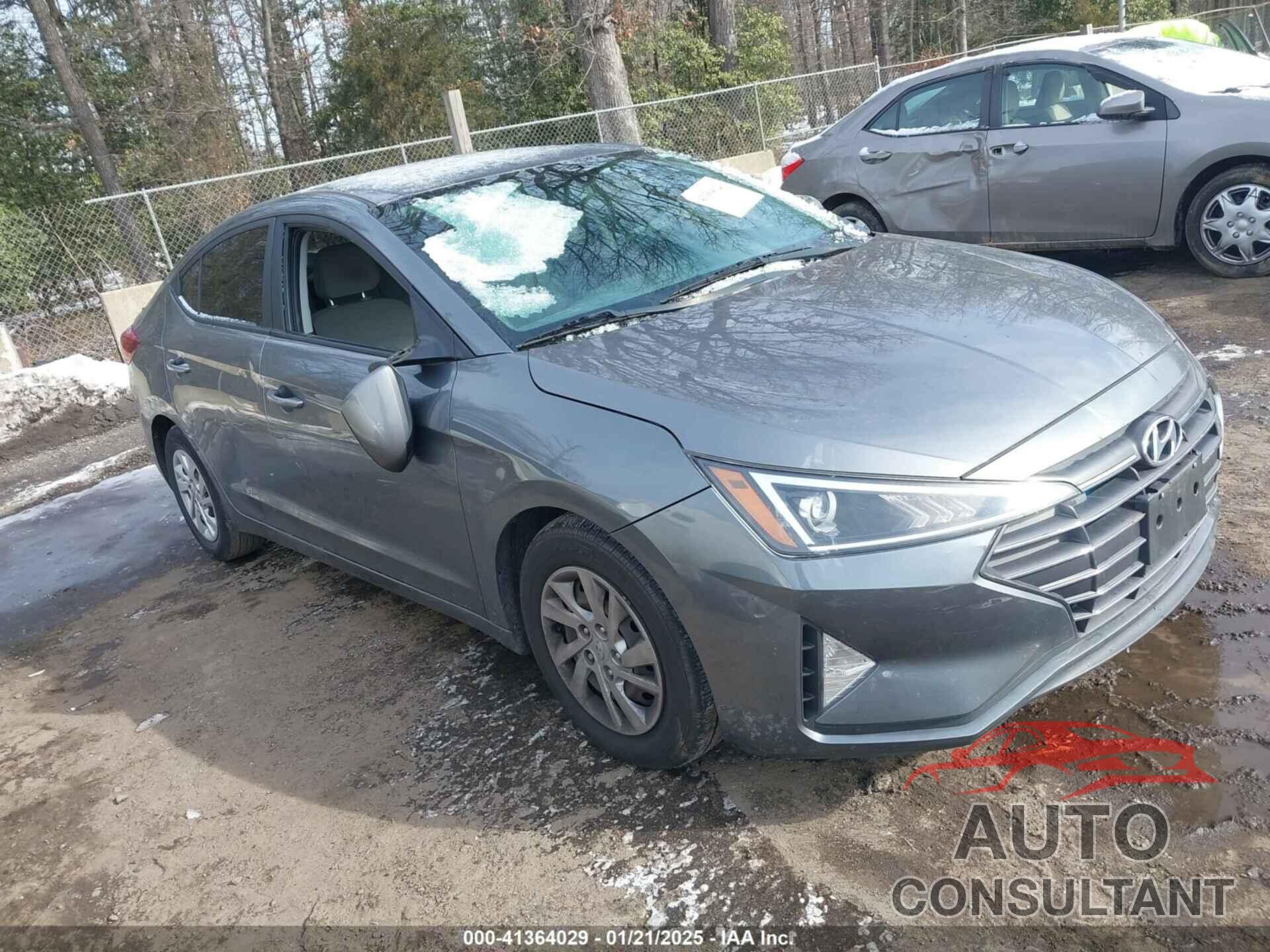 HYUNDAI ELANTRA 2019 - 5NPD74LFXKH497441