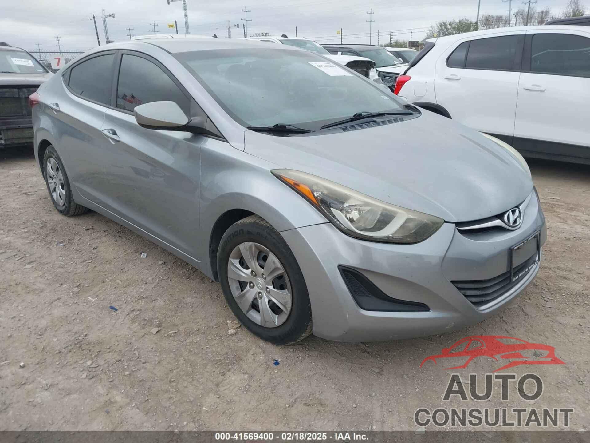 HYUNDAI ELANTRA 2016 - 5NPDH4AE5GH751023