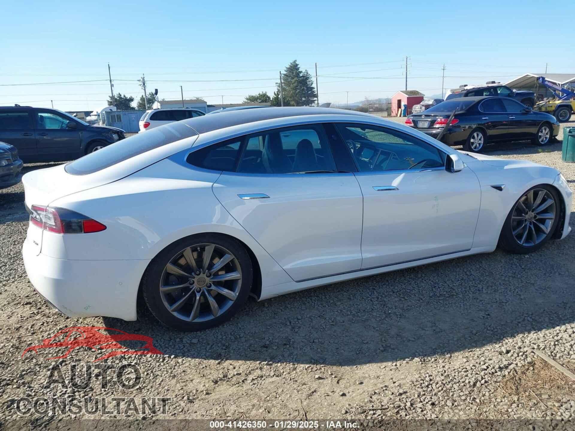TESLA MODEL S 2017 - 5YJSA1E22HF226852