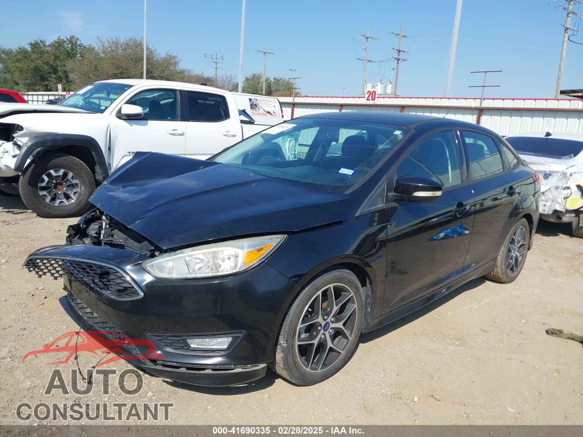 FORD FOCUS 2016 - 1FADP3F25GL344302