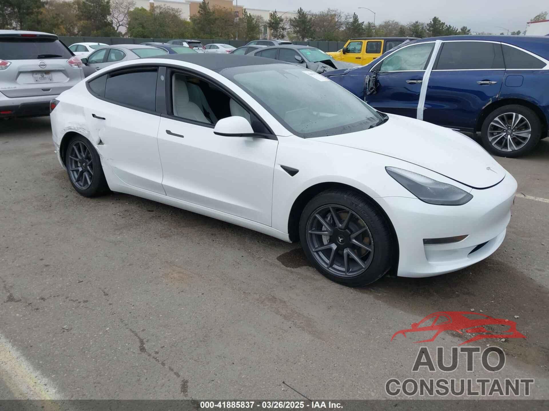 TESLA MODEL 3 2023 - 5YJ3E1EA5PF505856