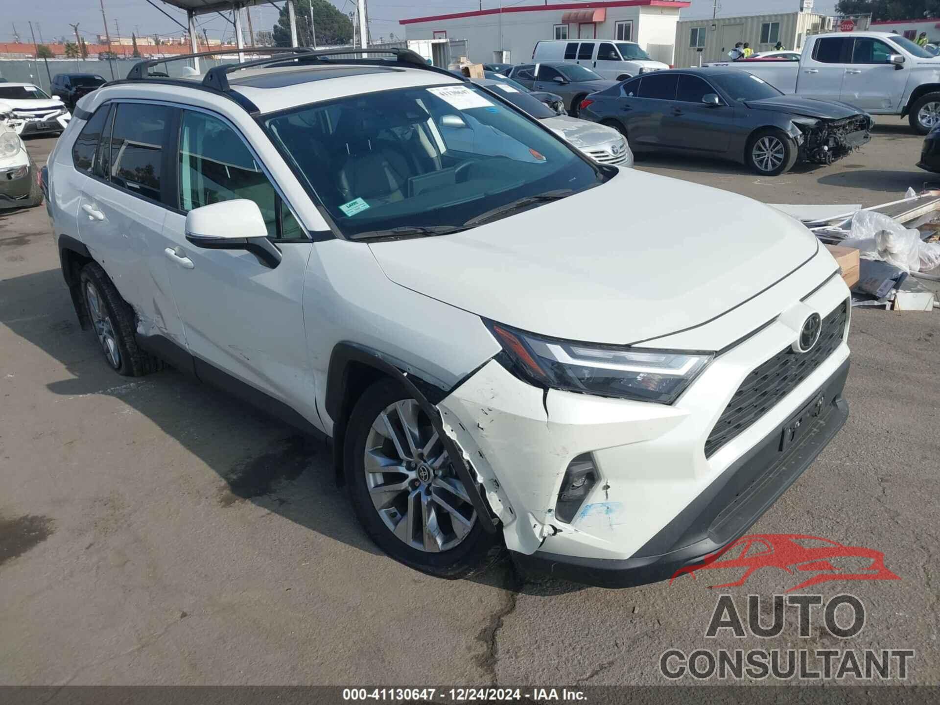 TOYOTA RAV4 2022 - 2T3C1RFV3NW228479