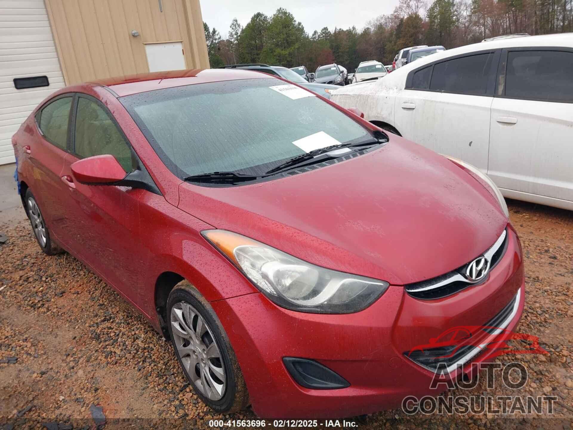 HYUNDAI ELANTRA 2013 - 5NPDH4AE9DH218054