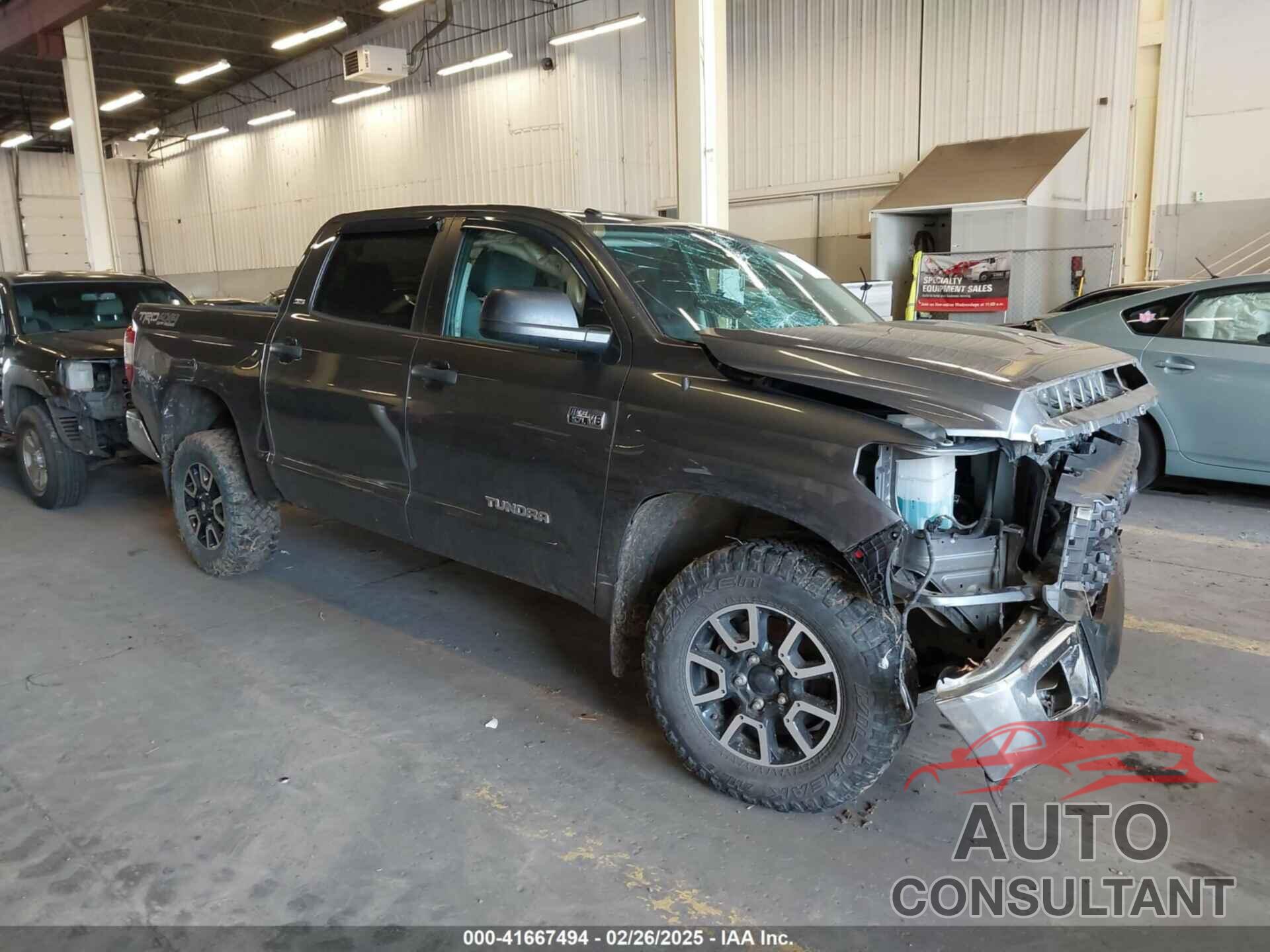 TOYOTA TUNDRA 2018 - 5TFDY5F16JX743536