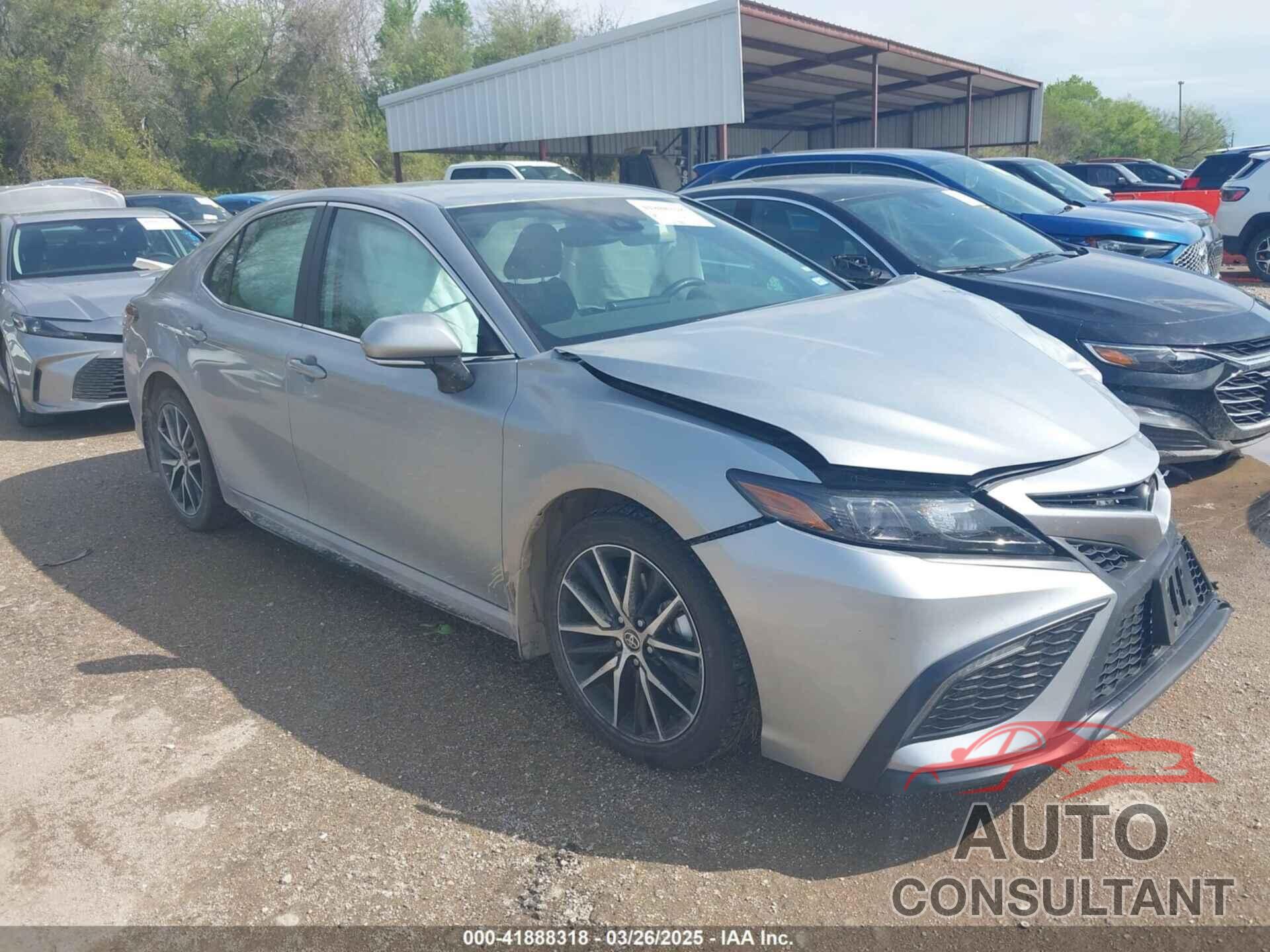 TOYOTA CAMRY 2024 - 4T1G11AK6RU194732