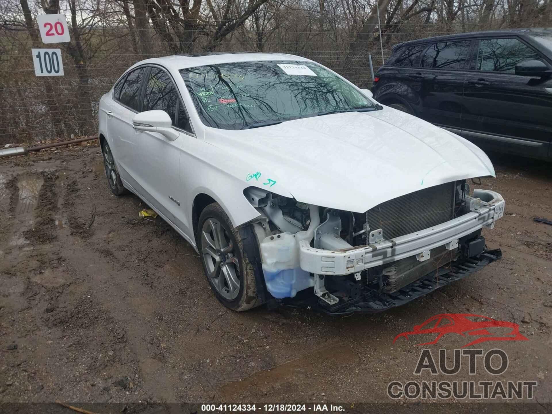 FORD FUSION HYBRID 2019 - 3FA6P0RU1KR110219