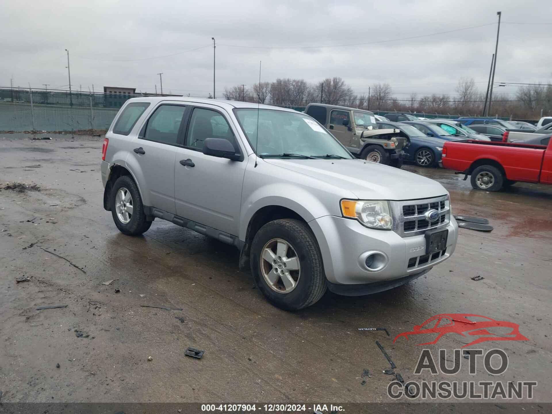FORD ESCAPE 2010 - 1FMCU0C70AKA68293