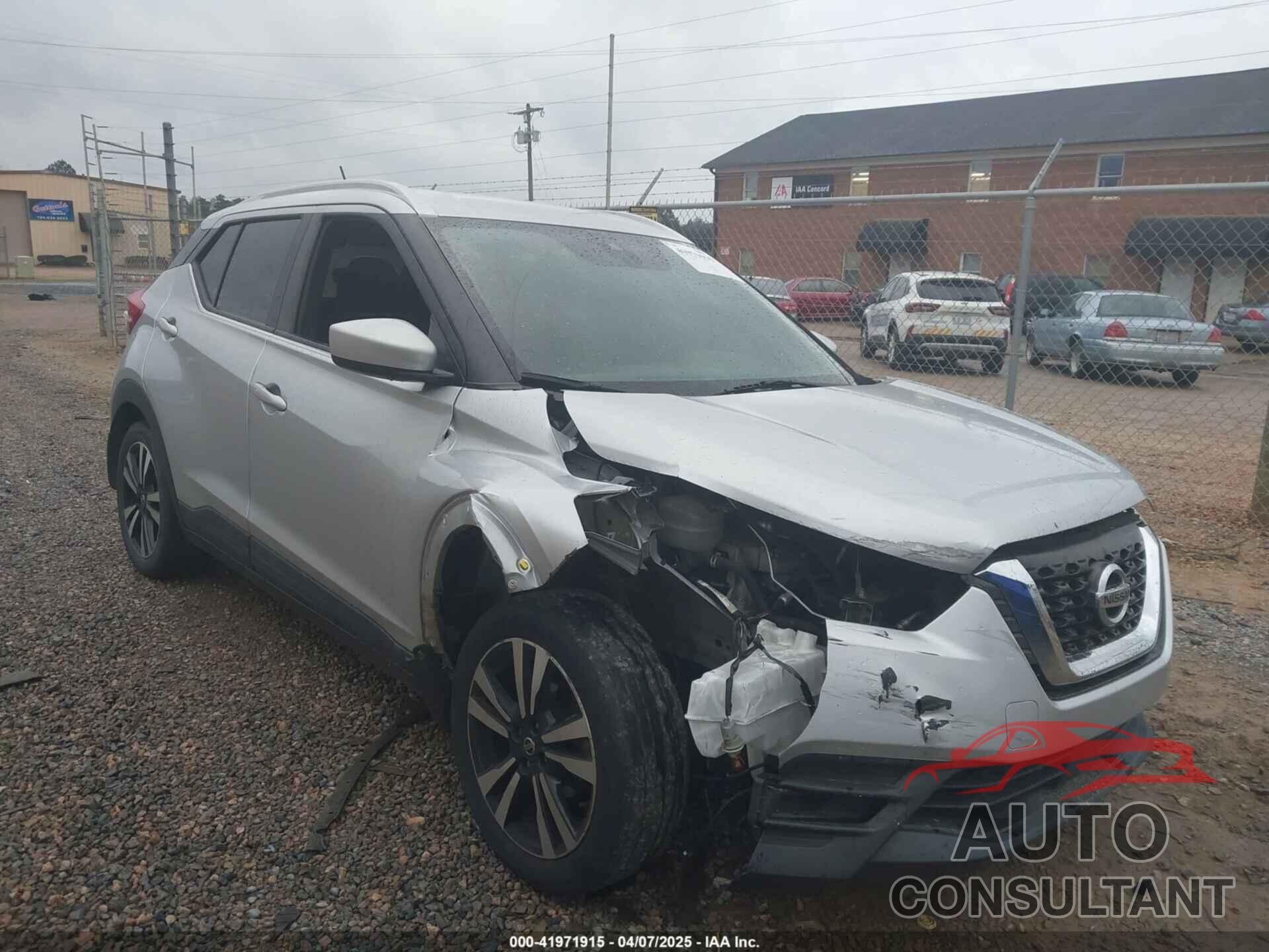 NISSAN KICKS 2020 - 3N1CP5CV9LL555262