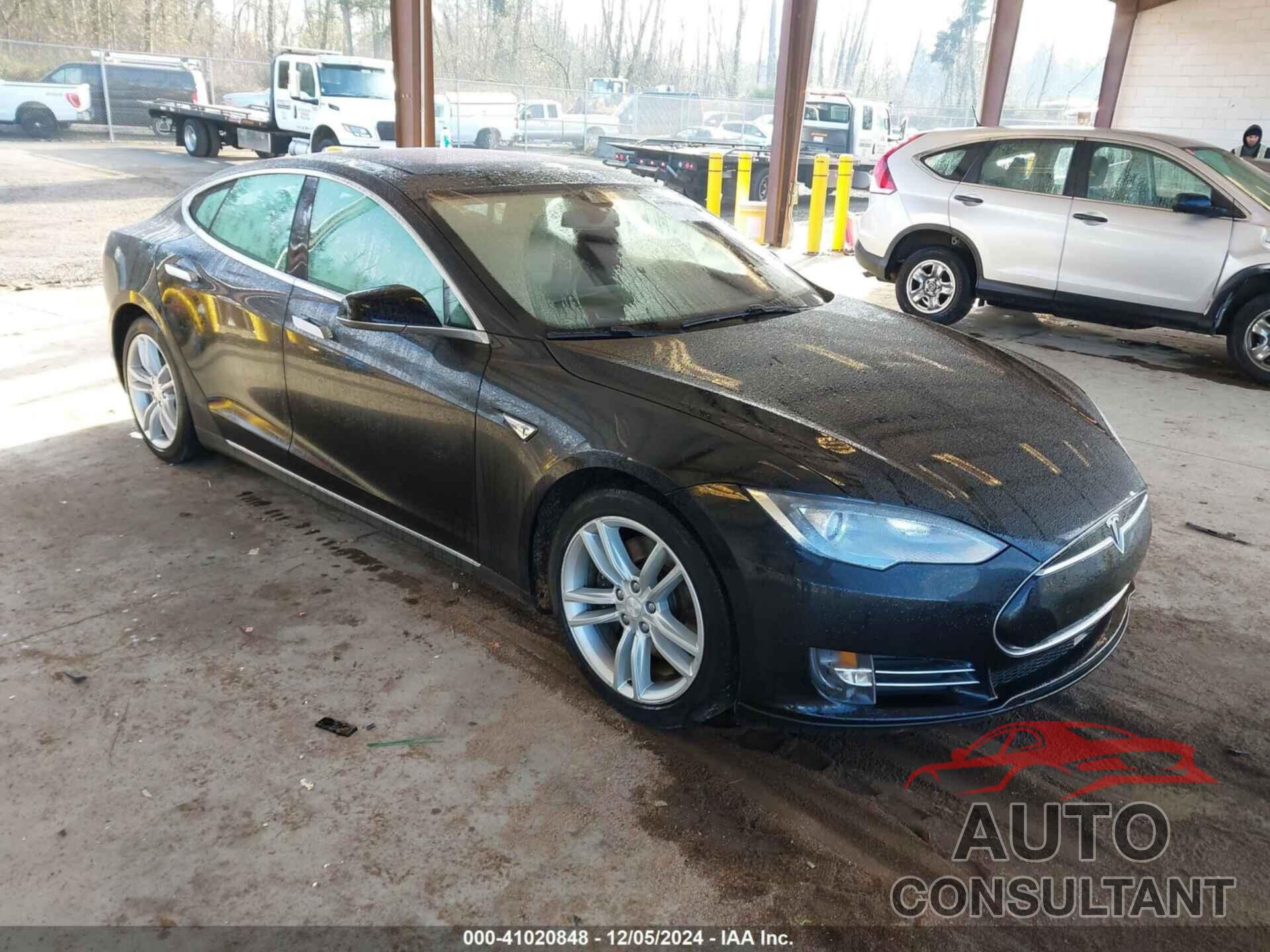 TESLA MODEL S 2015 - 5YJSA1S22FF098646