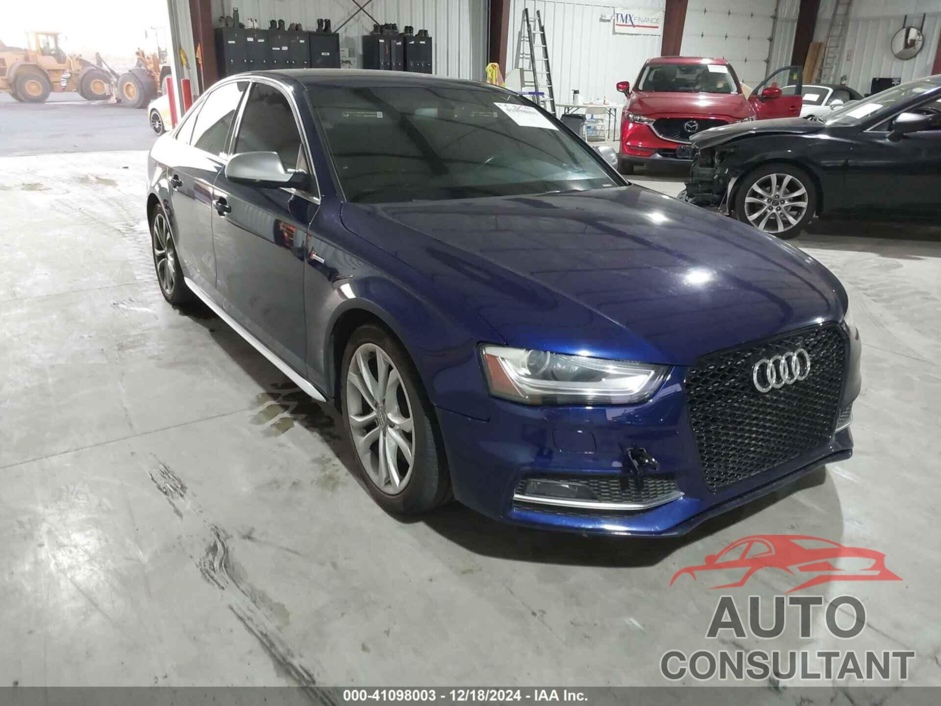 AUDI S4 2013 - WAUKGAFL7DA086111