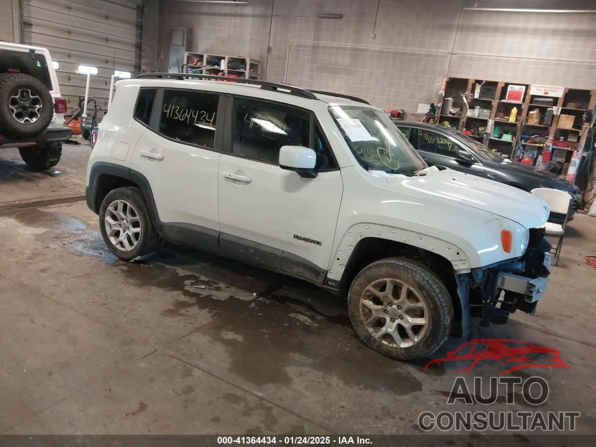 JEEP RENEGADE 2018 - ZACCJBBB1JPJ28437