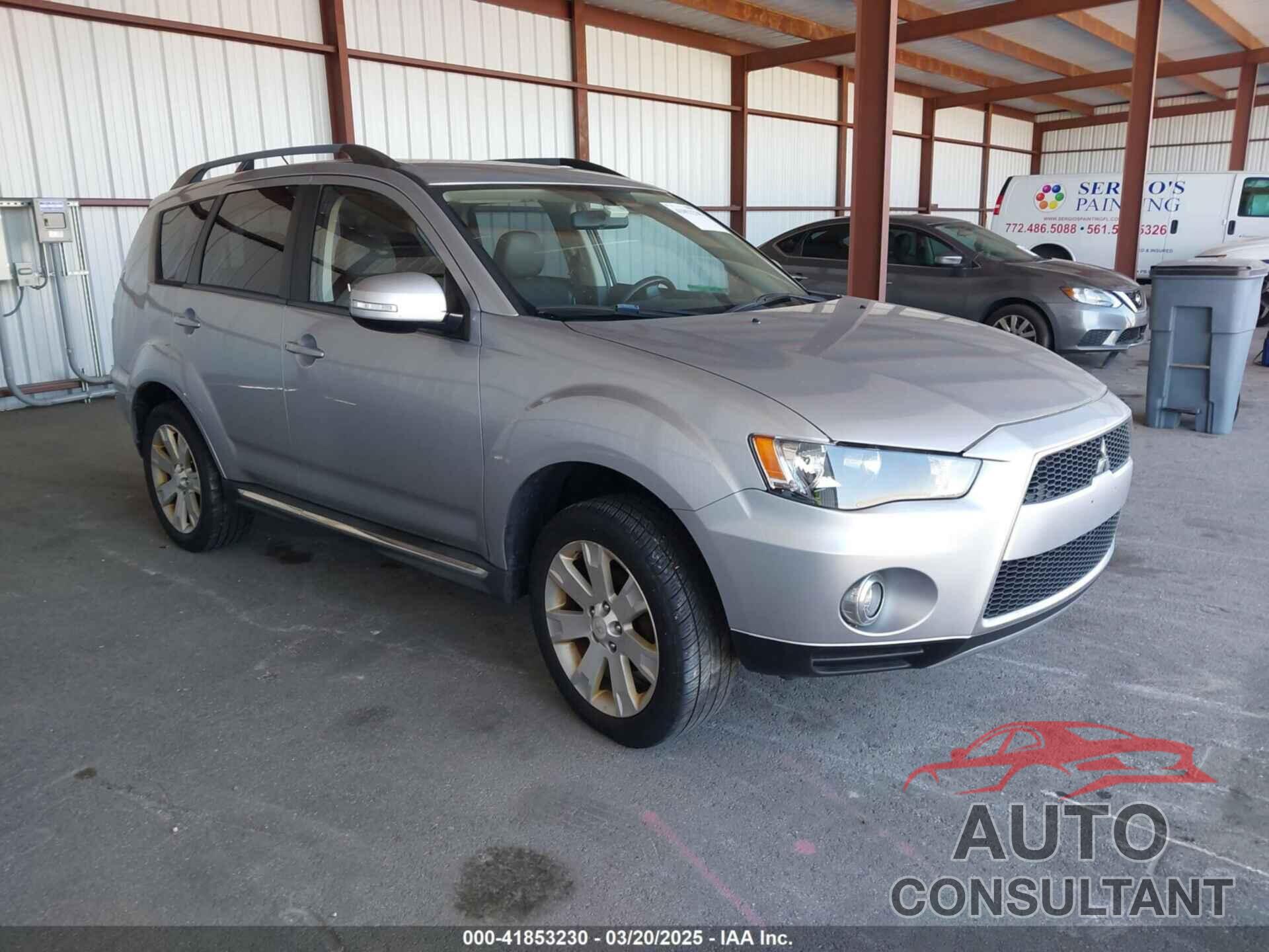 MITSUBISHI OUTLANDER 2013 - JA4JT3AW7DU012087