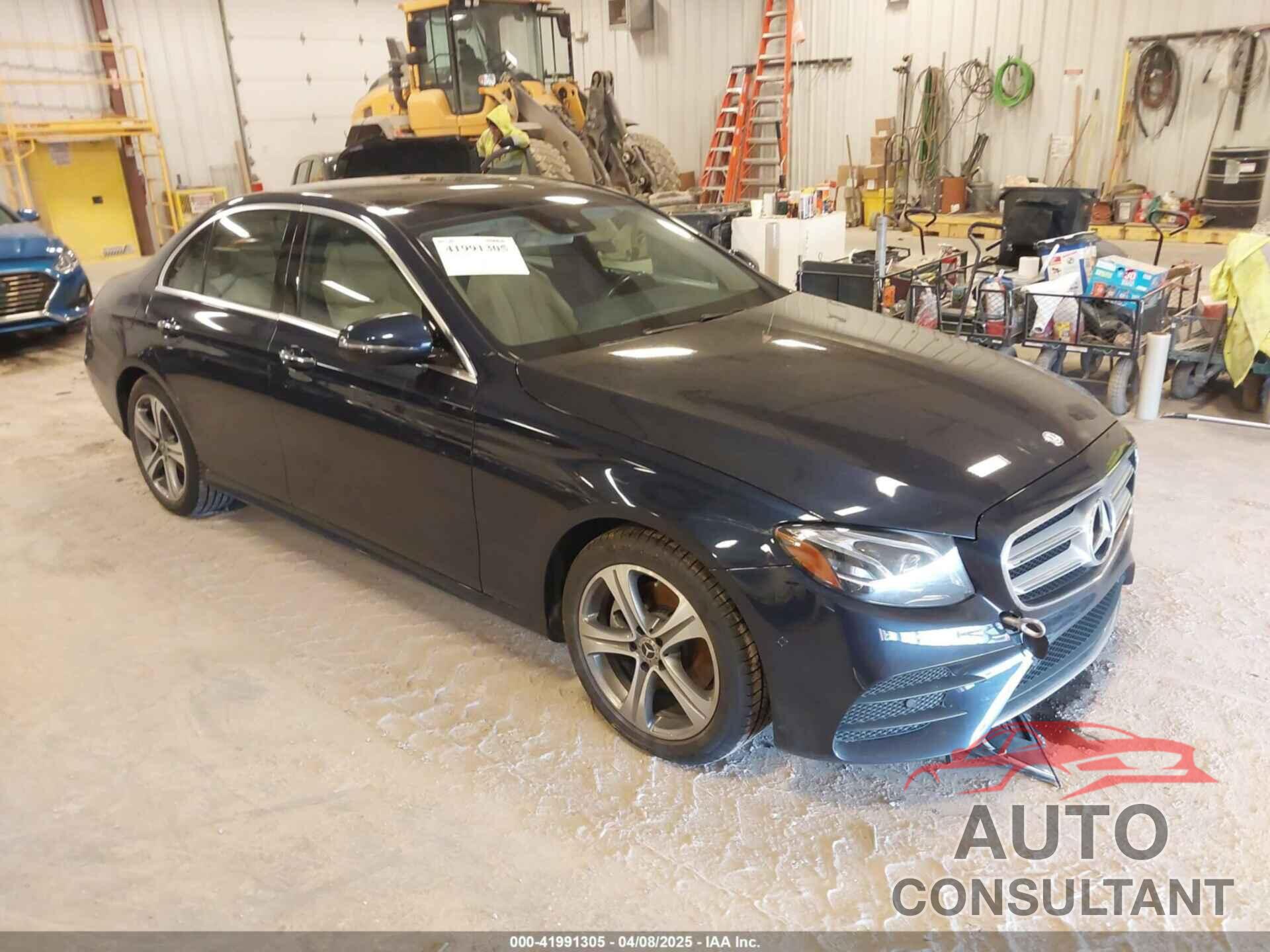 MERCEDES-BENZ E 300 2018 - WDDZF4KB7JA382850