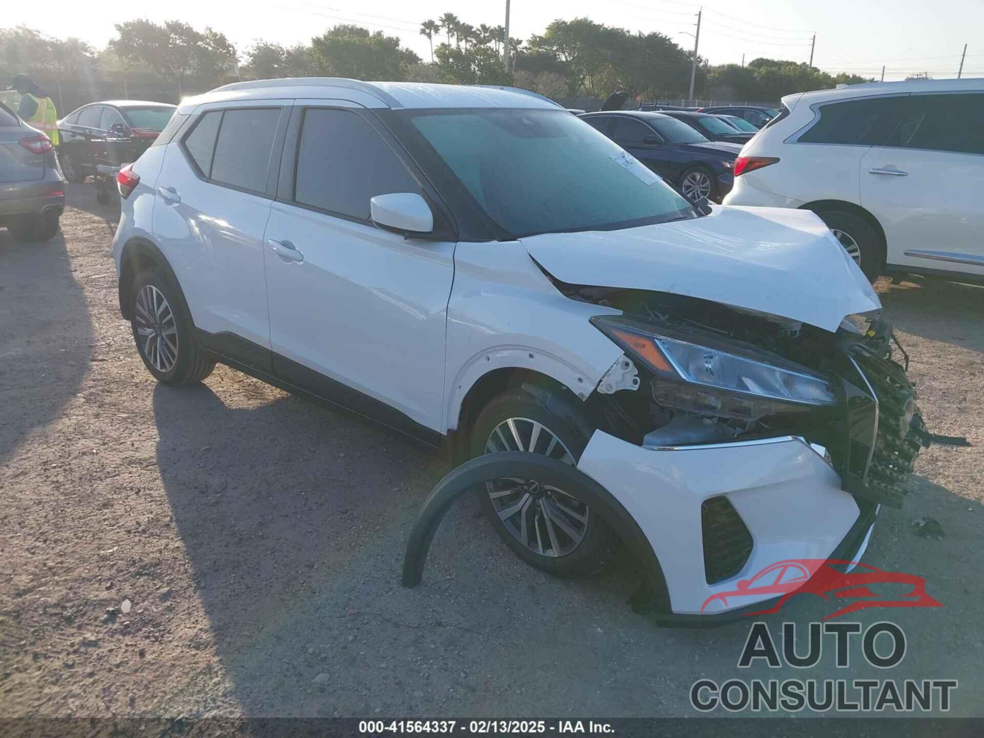 NISSAN KICKS 2022 - 3N1CP5CV4NL511267