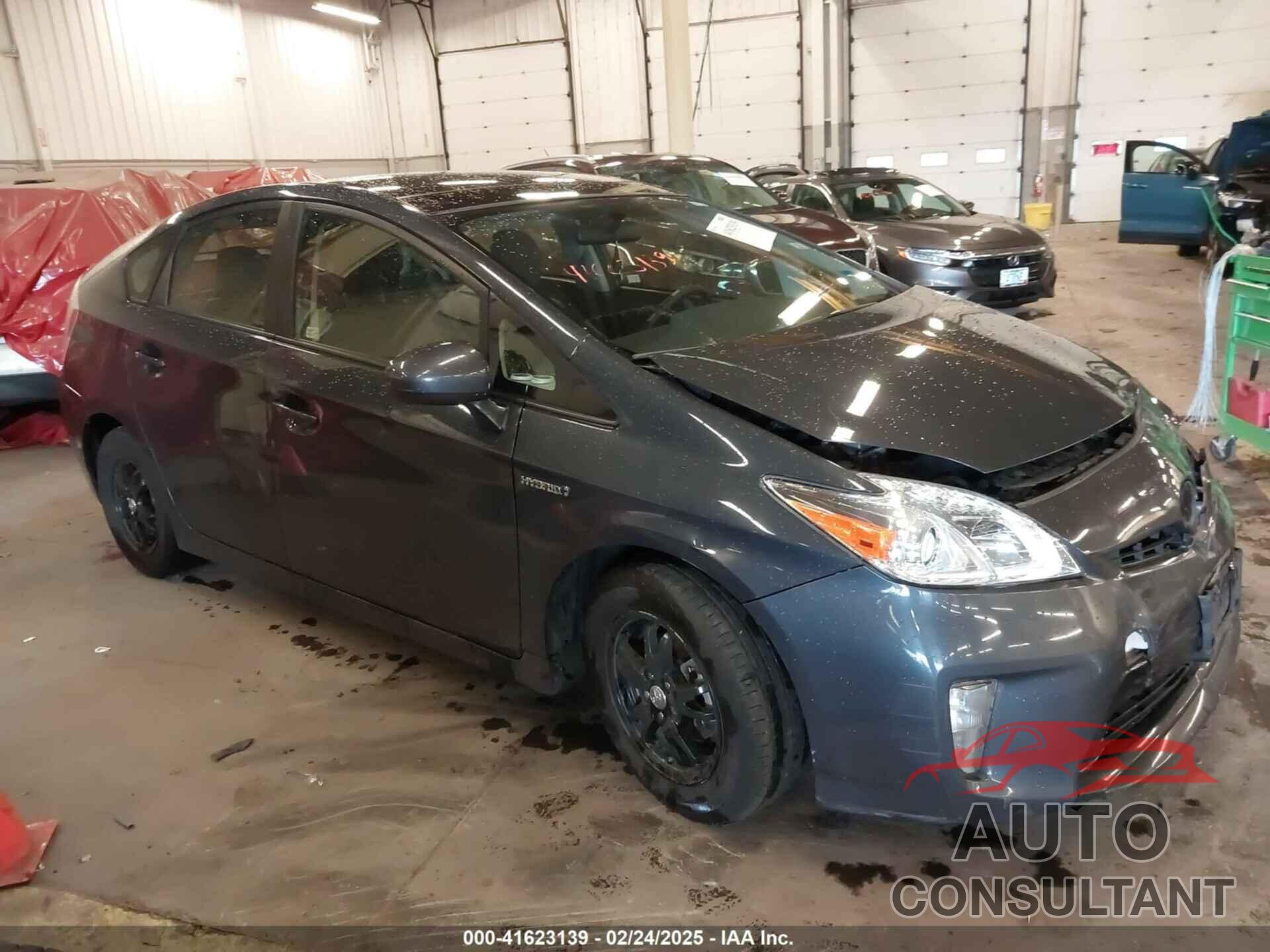 TOYOTA PRIUS 2015 - JTDKN3DUXF0415862