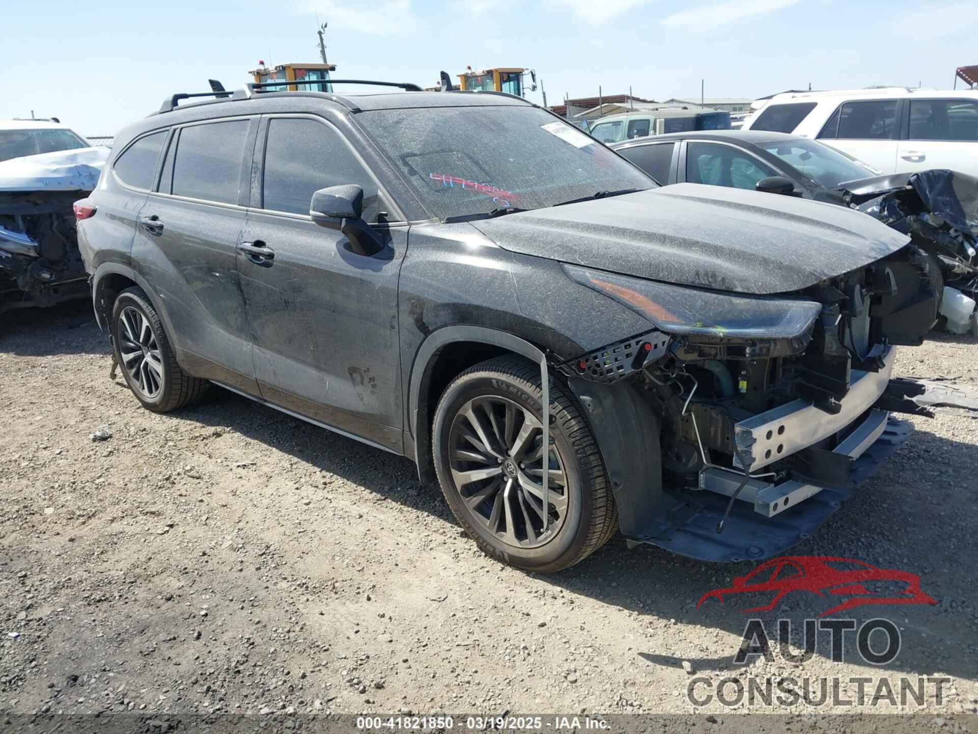 TOYOTA HIGHLANDER 2021 - 5TDLZRAH0MS066126
