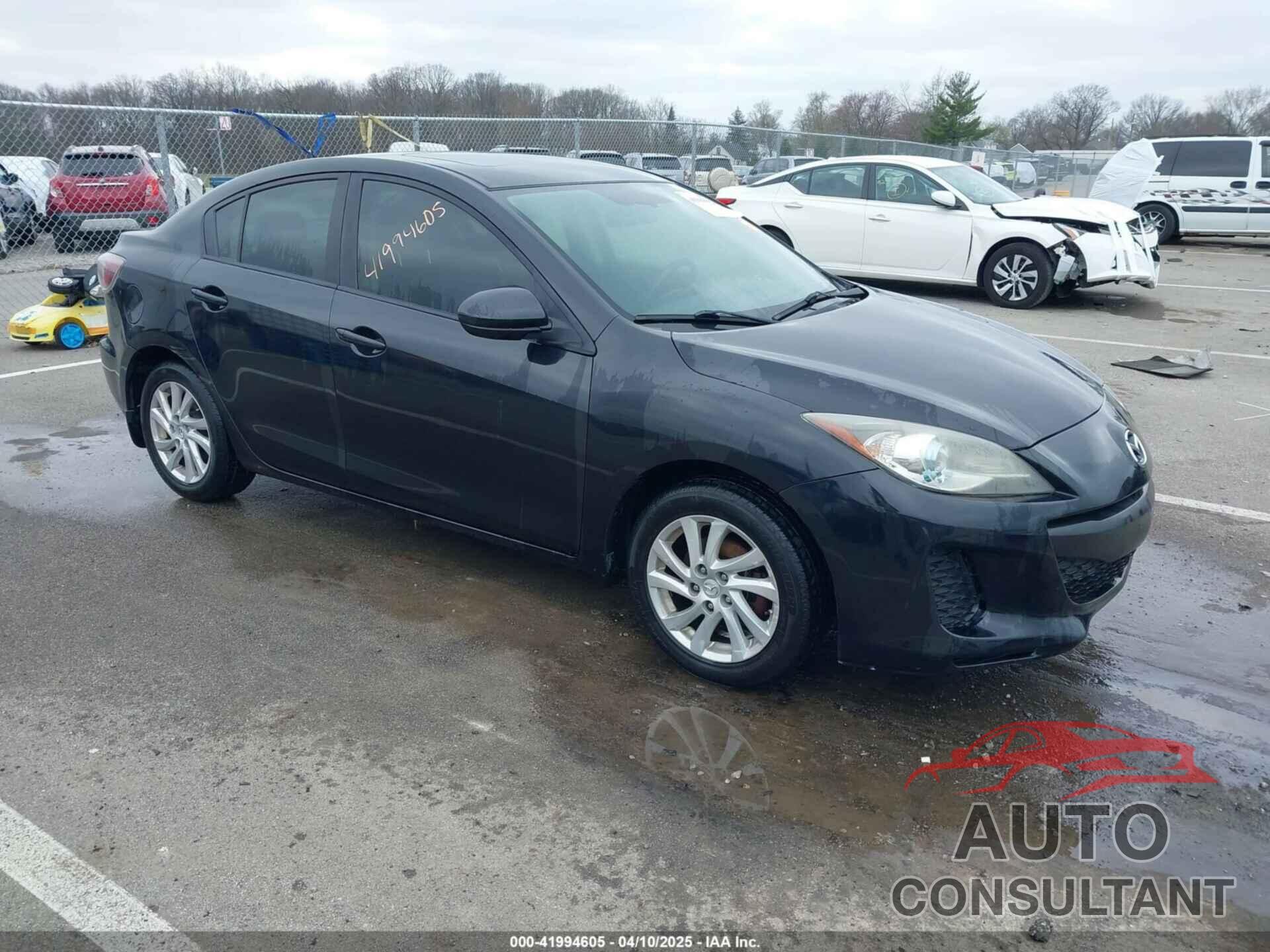 MAZDA MAZDA3 2012 - JM1BL1W70C1657521