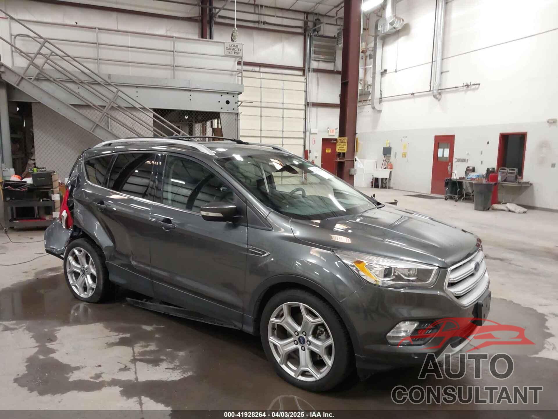 FORD ESCAPE 2019 - 1FMCU9J91KUB11957