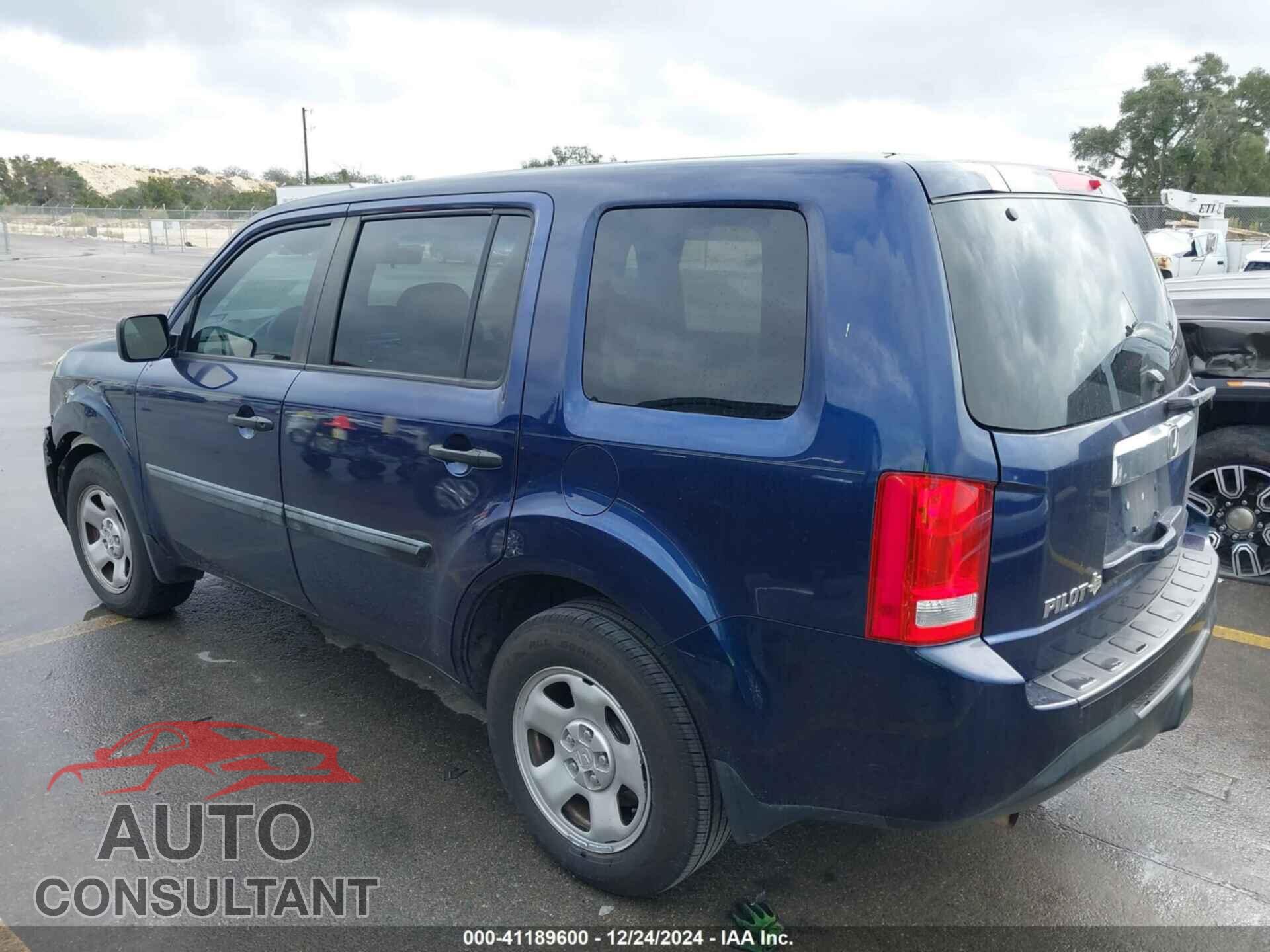 HONDA PILOT 2013 - 5FNYF3H27DB005020