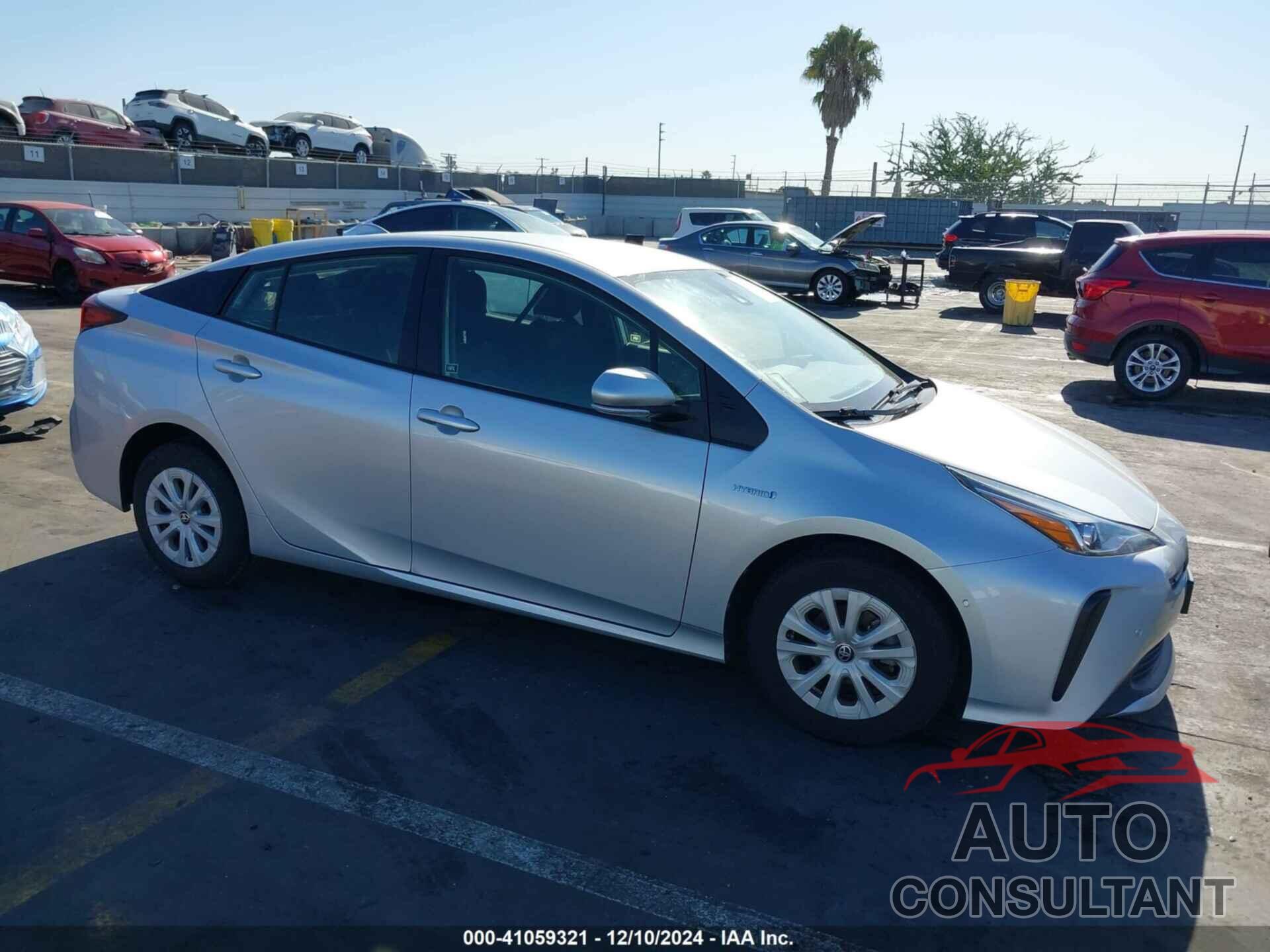 TOYOTA PRIUS 2022 - JTDKAMFU3N3179616