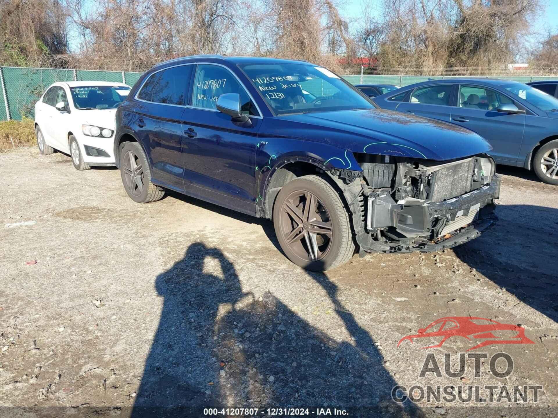 AUDI SQ5 2018 - WA1A4AFY8J2104618