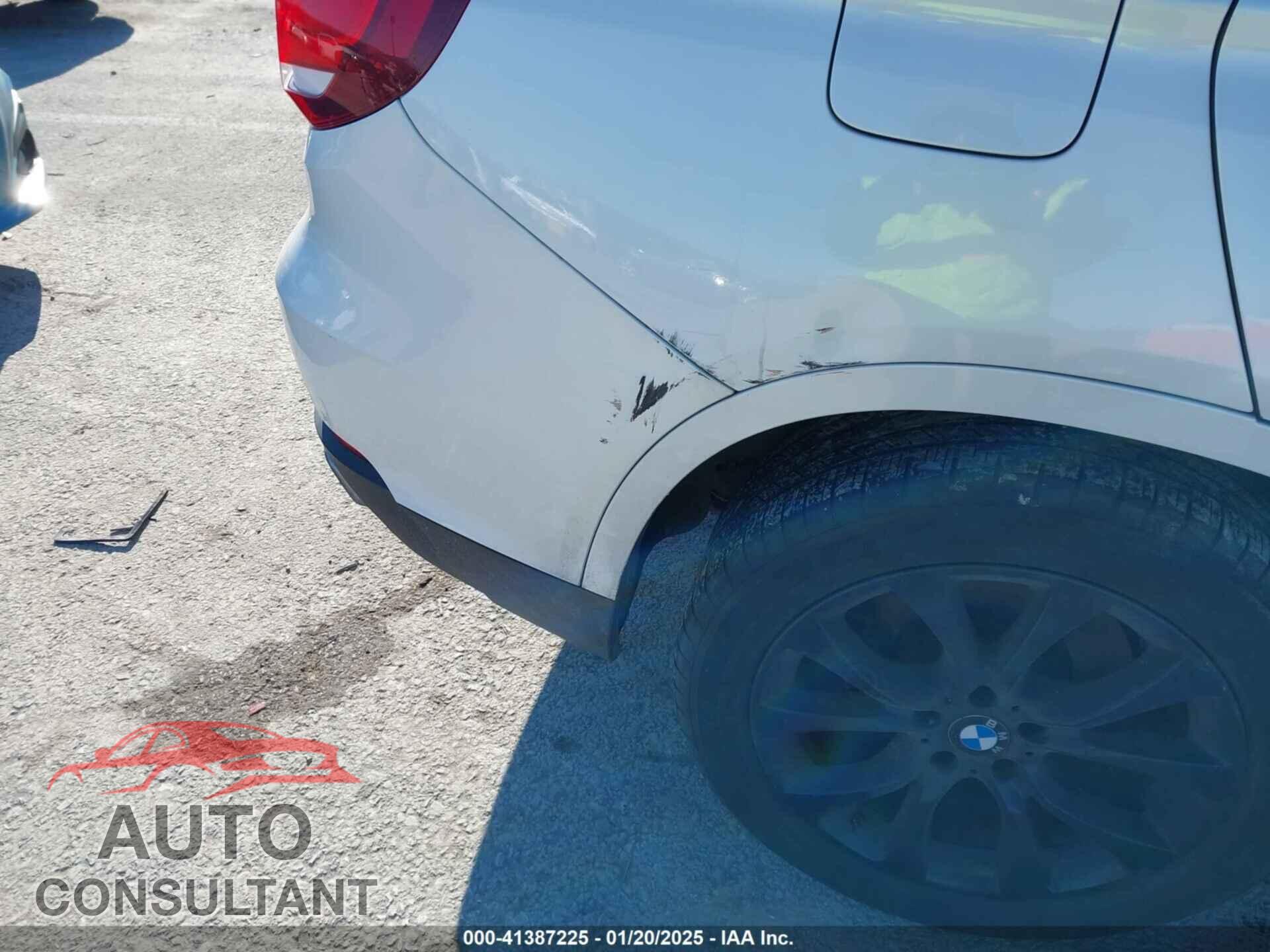 BMW X5 2014 - 5UXKR6C56E0C03055