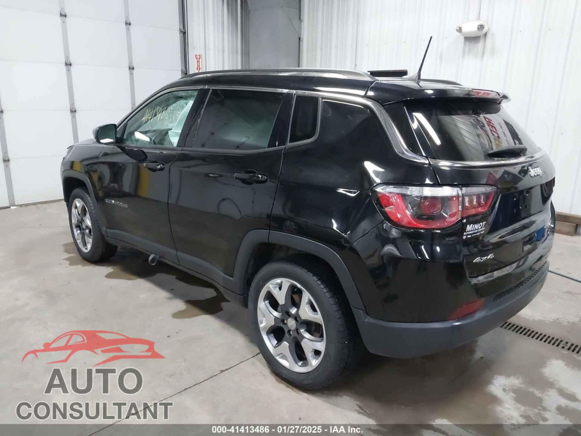 JEEP COMPASS 2018 - 3C4NJDCB3JT151037