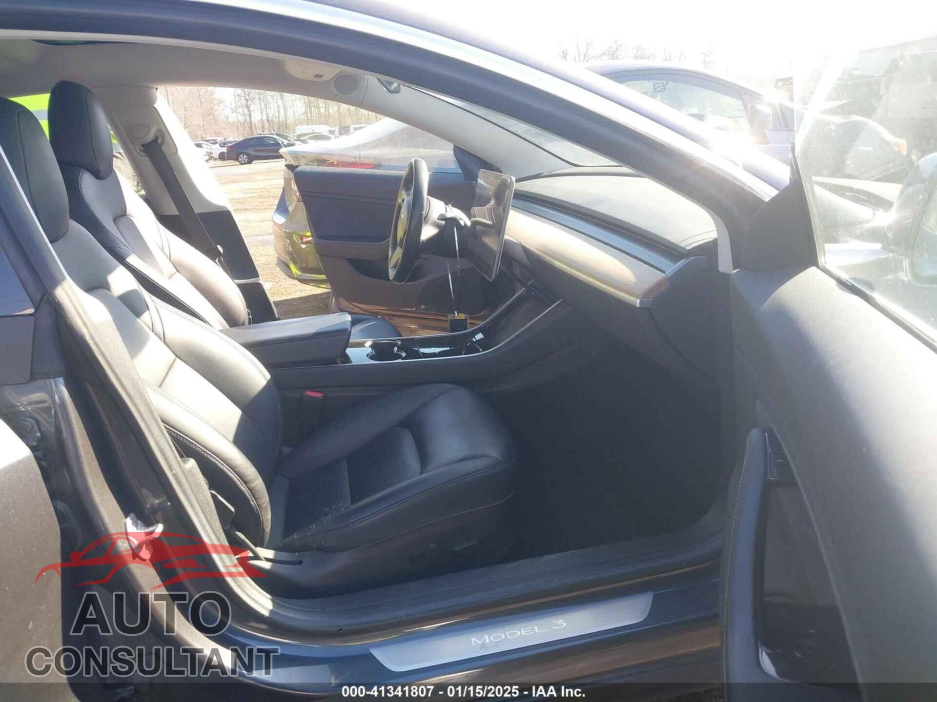 TESLA MODEL 3 2018 - 5YJ3E1EA9JF020031
