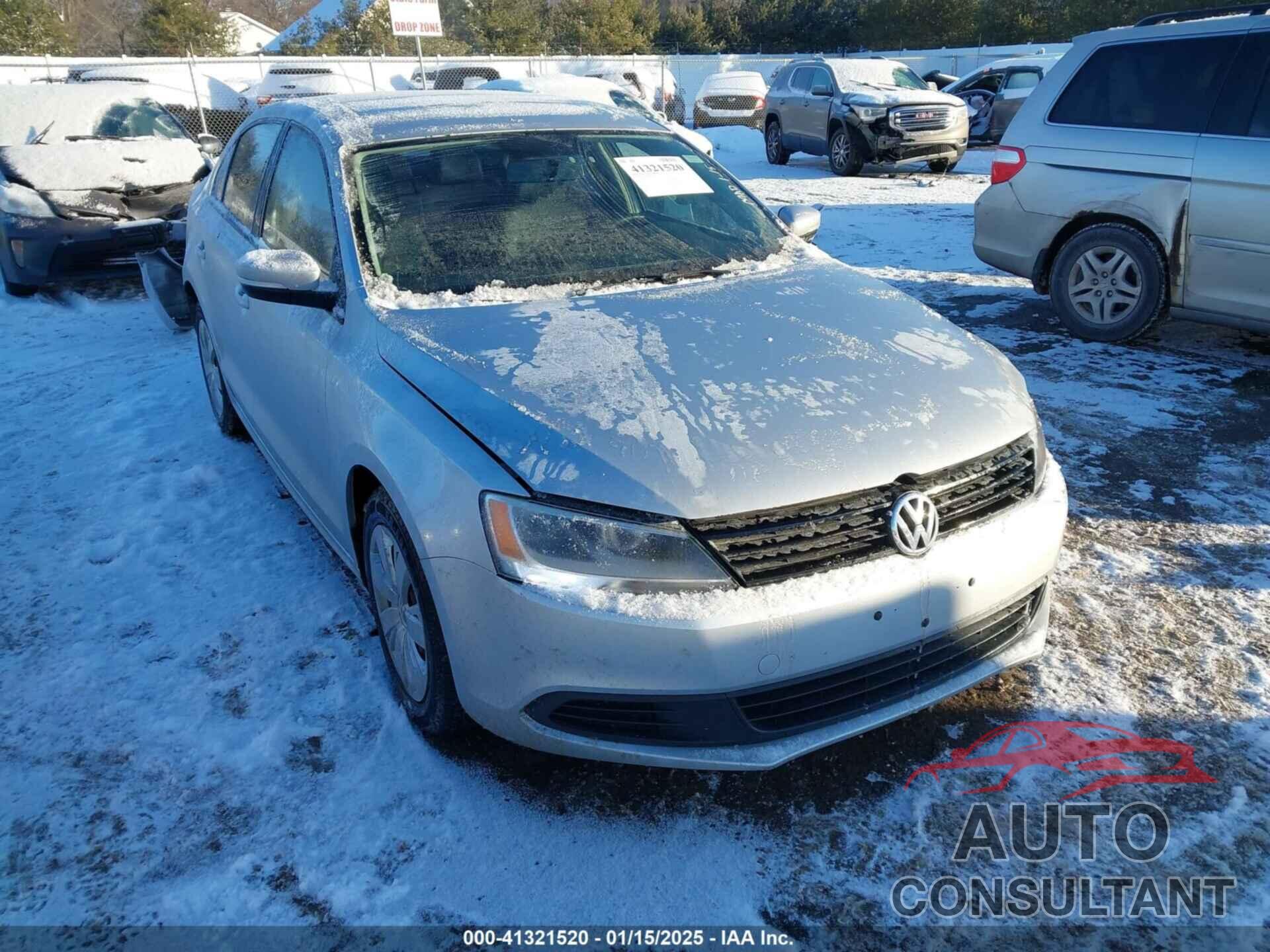 VOLKSWAGEN JETTA 2012 - 3VWDX7AJ3CM359158