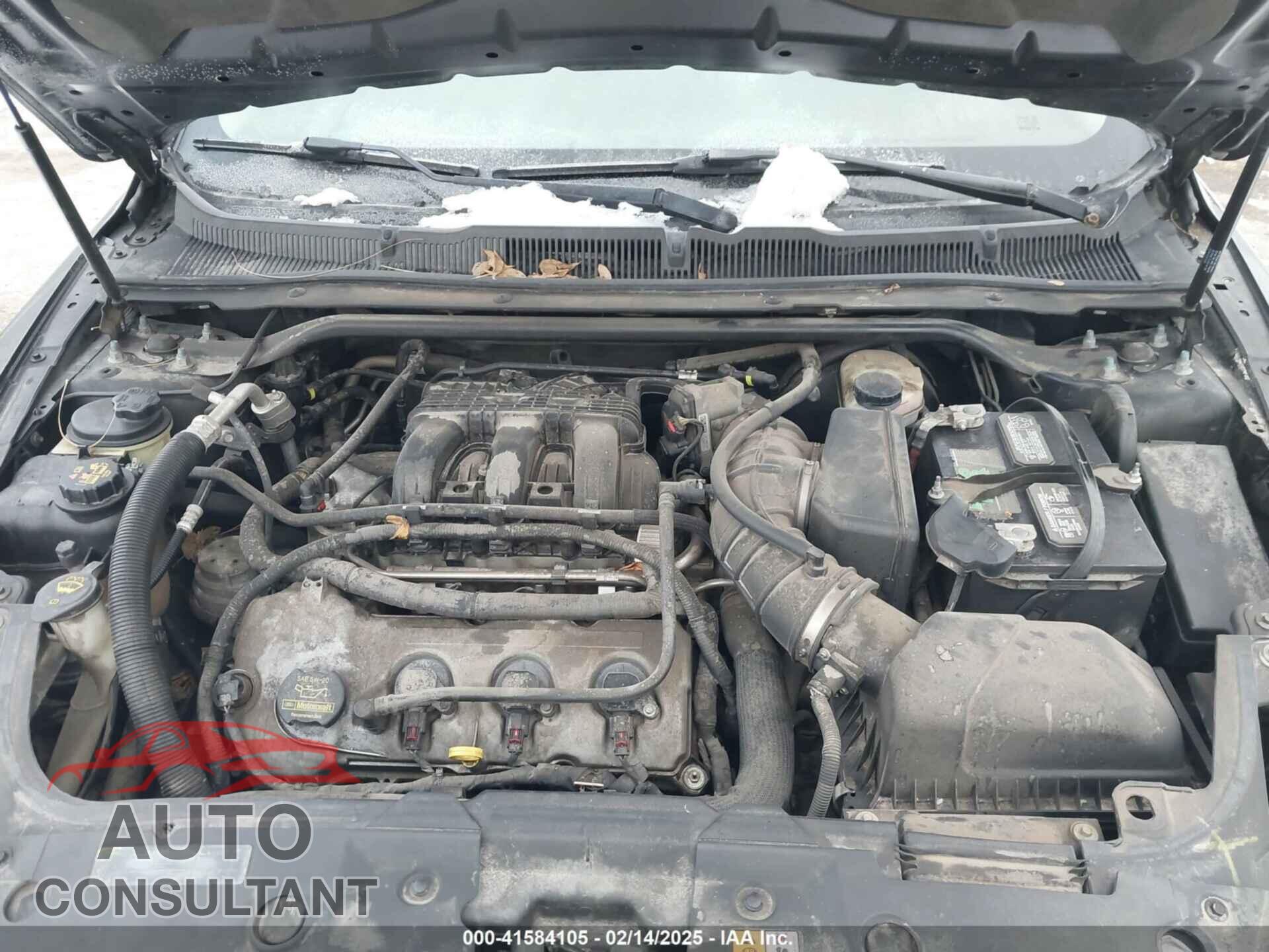 FORD TAURUS 2012 - 1FAHP2DW4CG120426