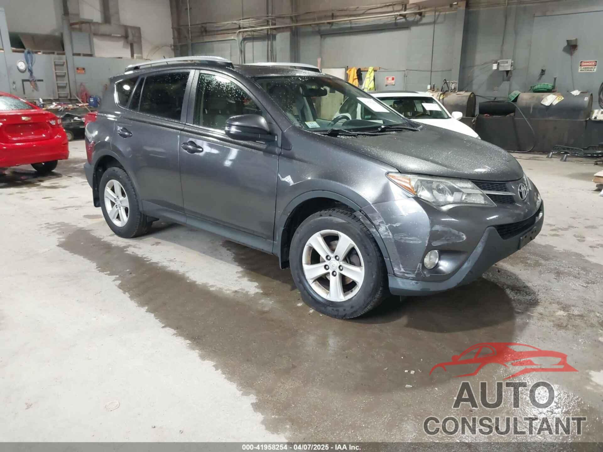 TOYOTA RAV4 2013 - JTMRFREV6D5027243