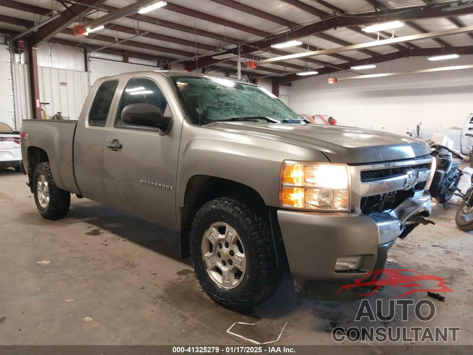 CHEVROLET SILVERADO 1500 2009 - 1GCEK29059Z253872