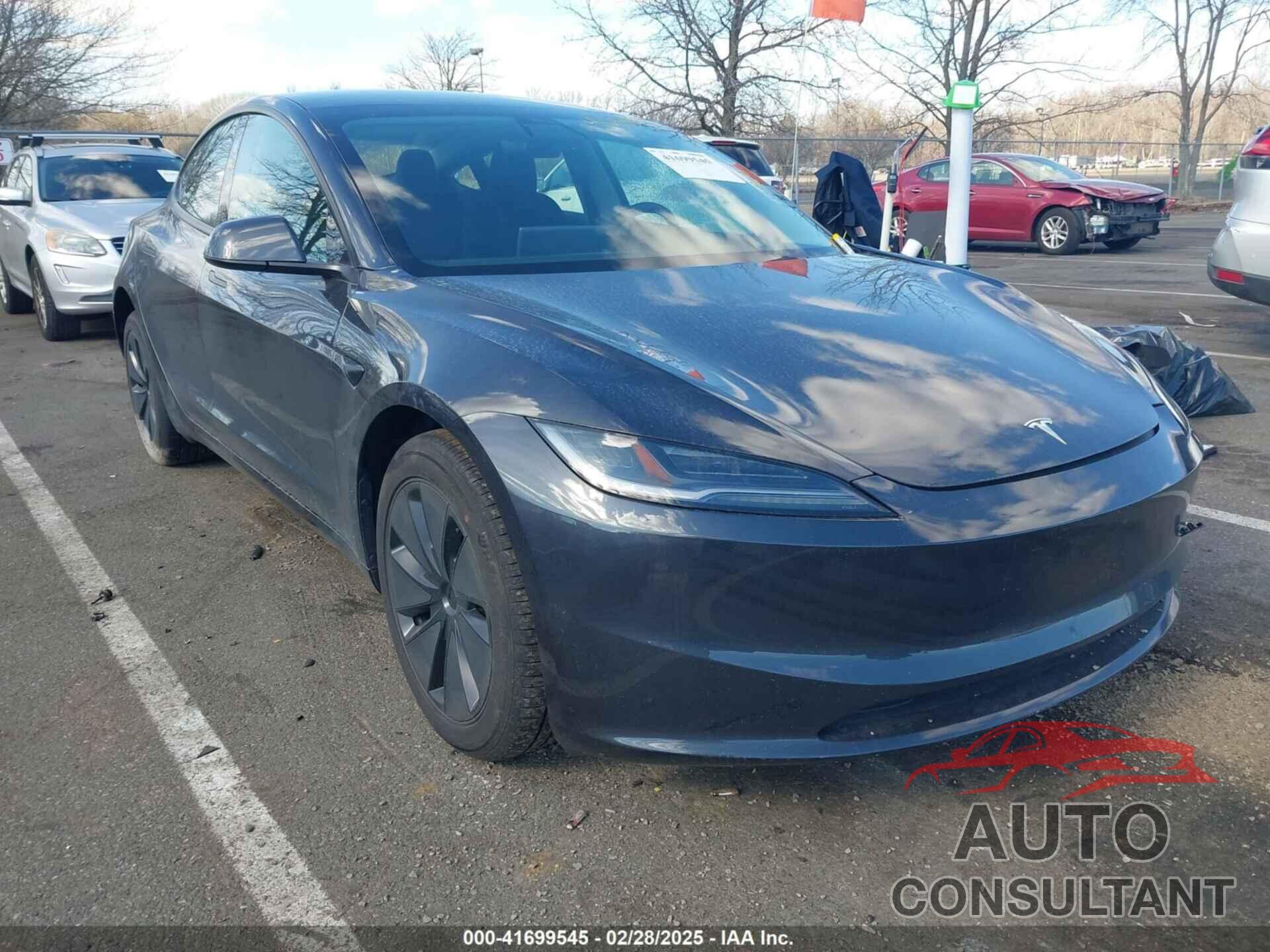 TESLA MODEL 3 2025 - 5YJ3E1EBXSF913691