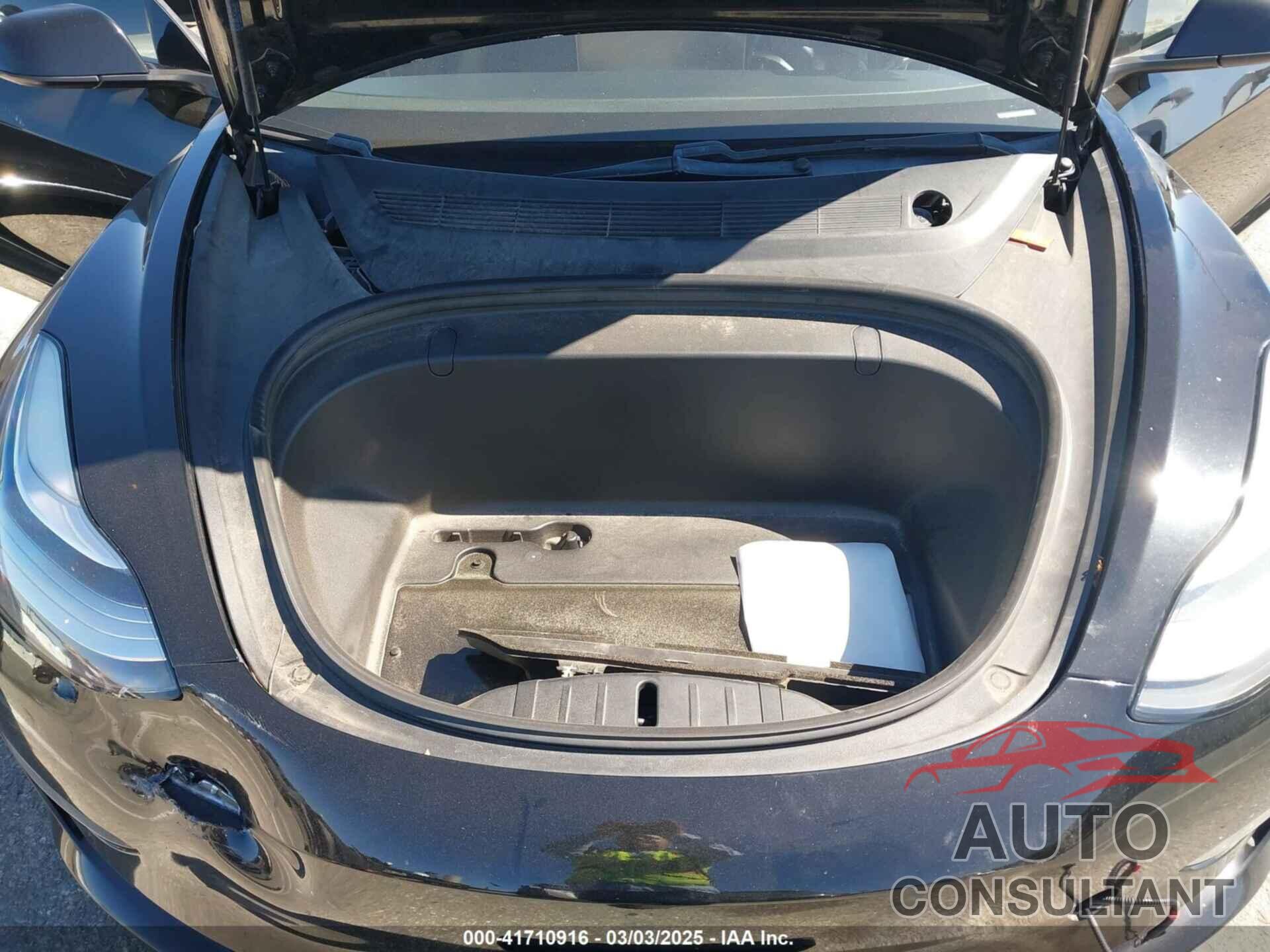 TESLA MODEL 3 2019 - 5YJ3E1EA5KF306816