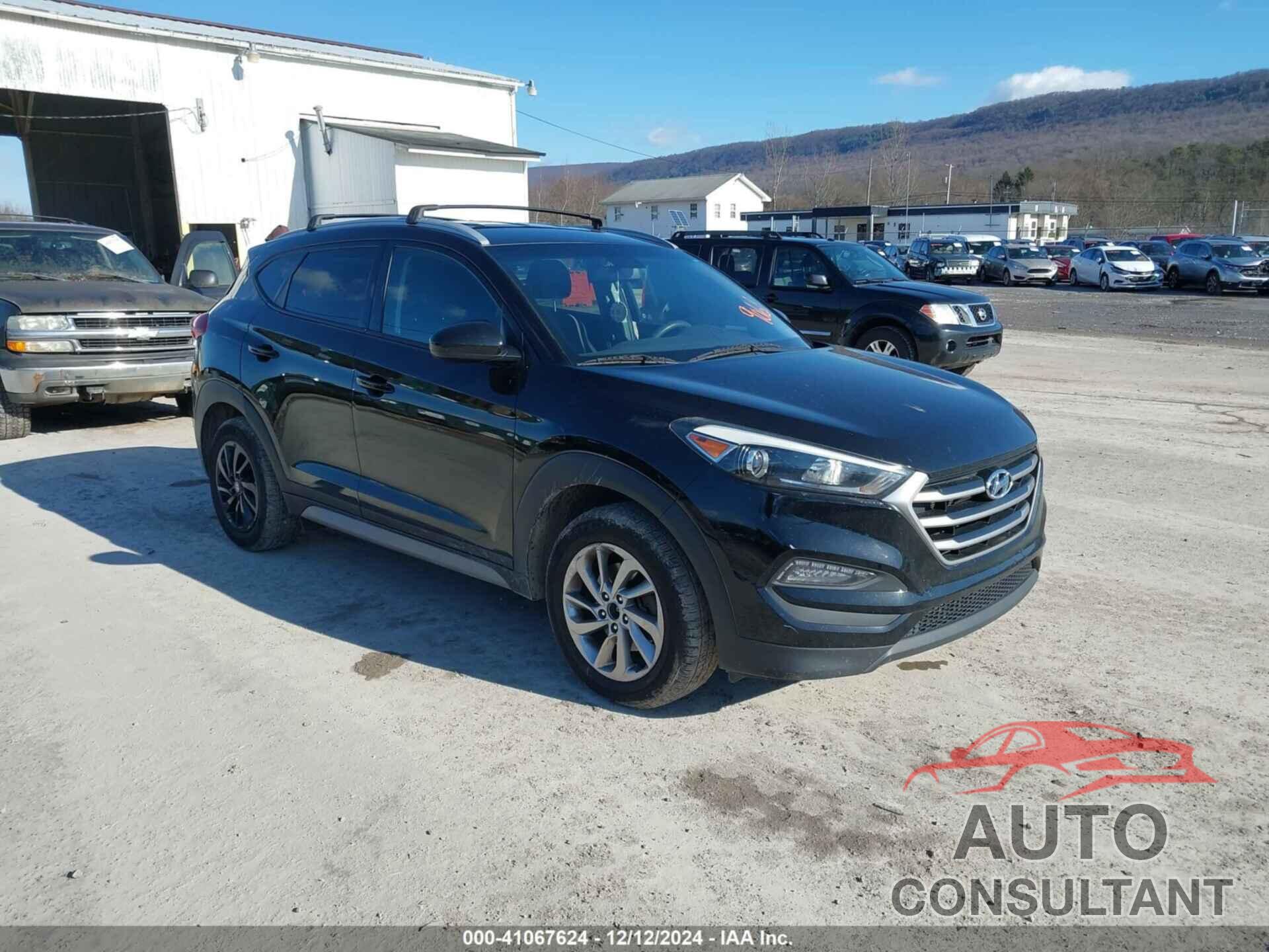 HYUNDAI TUCSON 2018 - KM8J3CA48JU729061