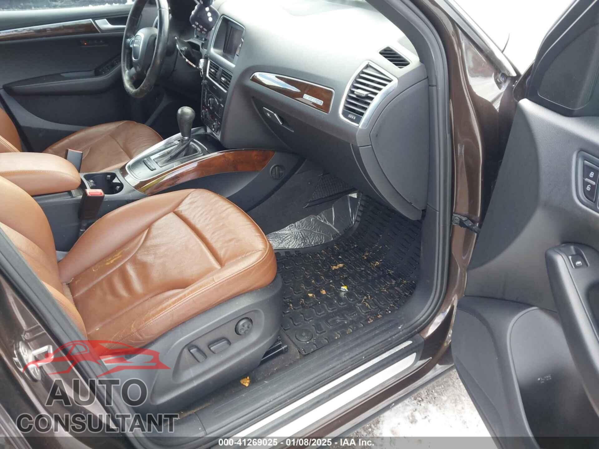 AUDI Q5 2012 - WA1LFAFPXCA045137