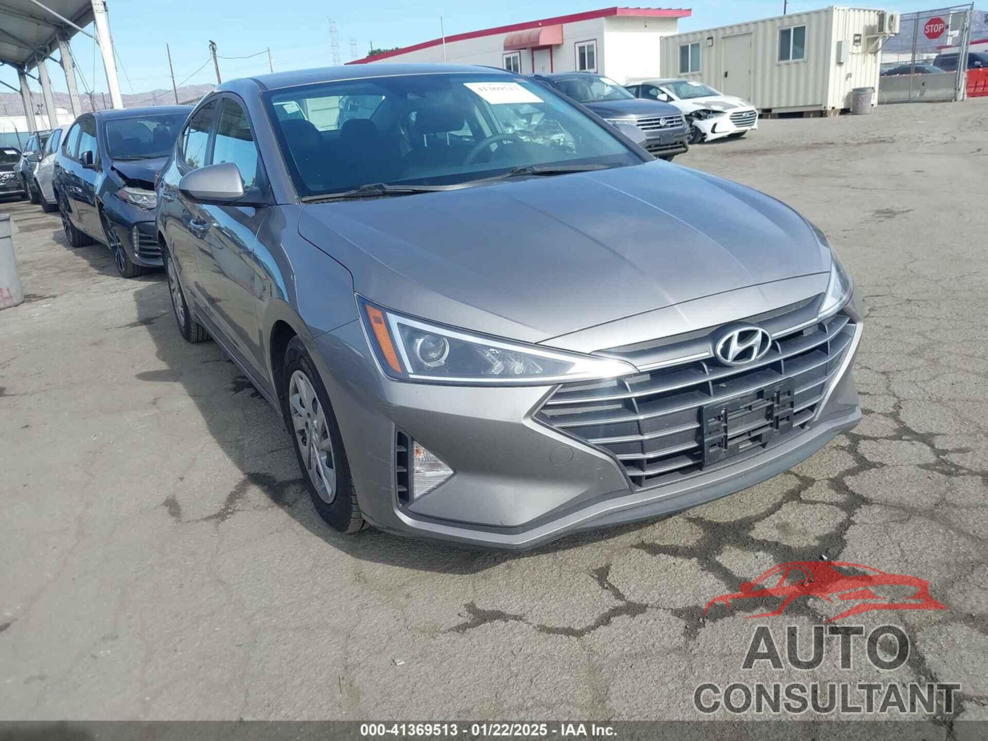 HYUNDAI ELANTRA 2020 - KMHD74LF2LU951152