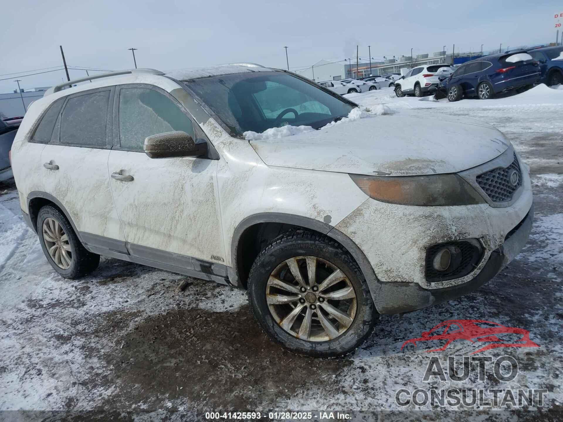 KIA SORENTO 2011 - 5XYKUCA17BG006140