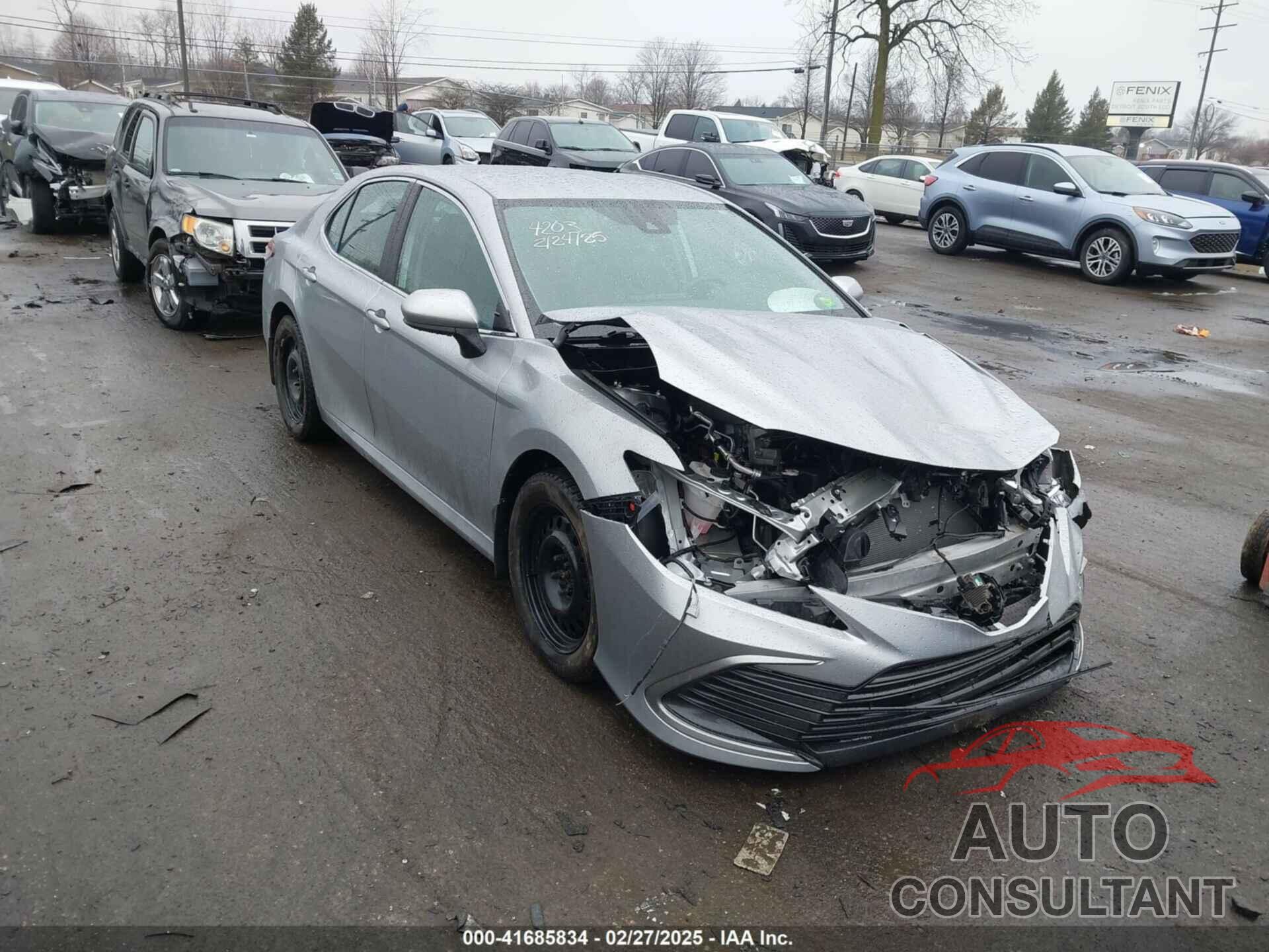 TOYOTA CAMRY 2023 - 4T1C11AK8PU744203