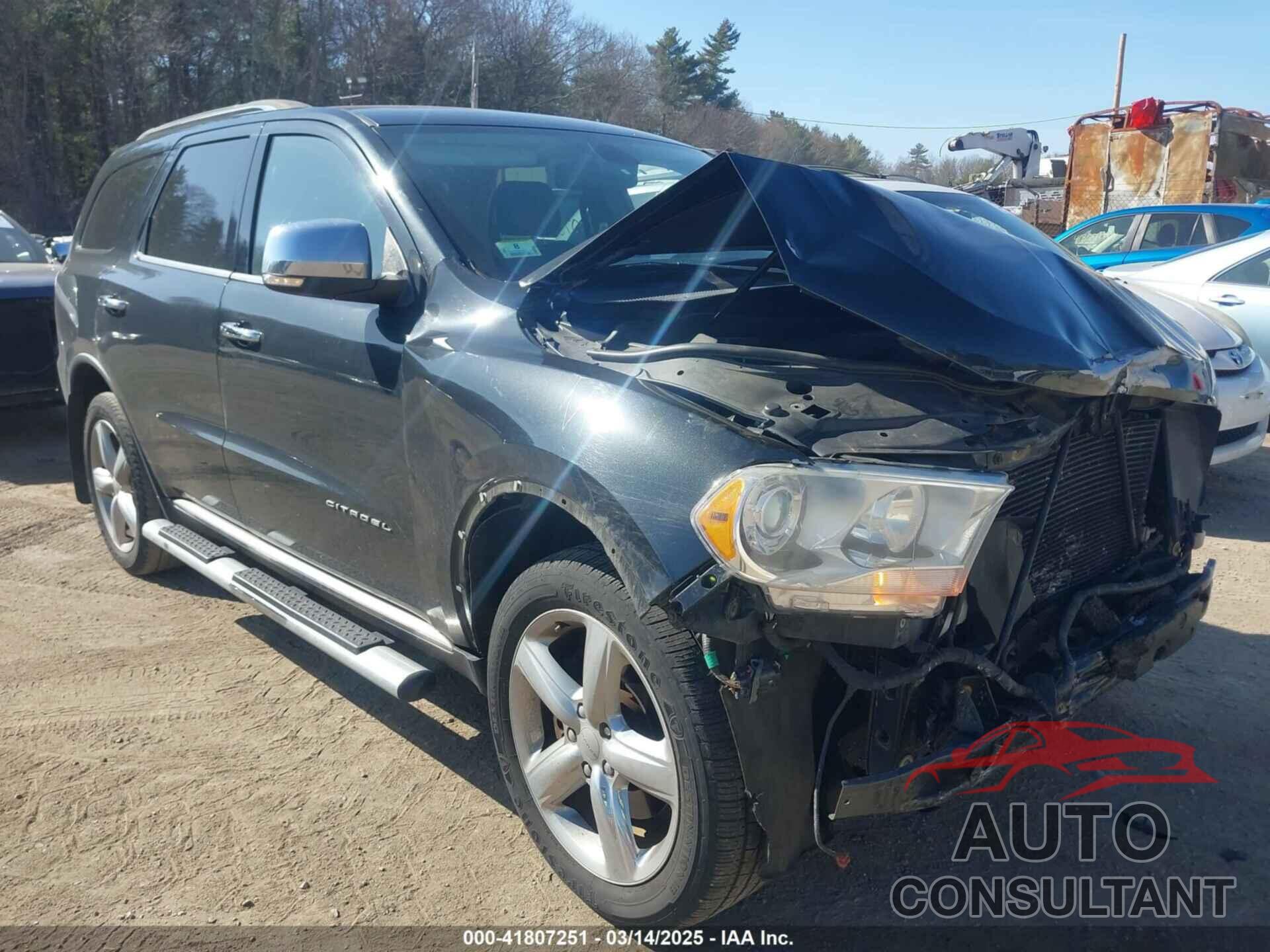 DODGE DURANGO 2013 - 1C4SDJET3DC673455